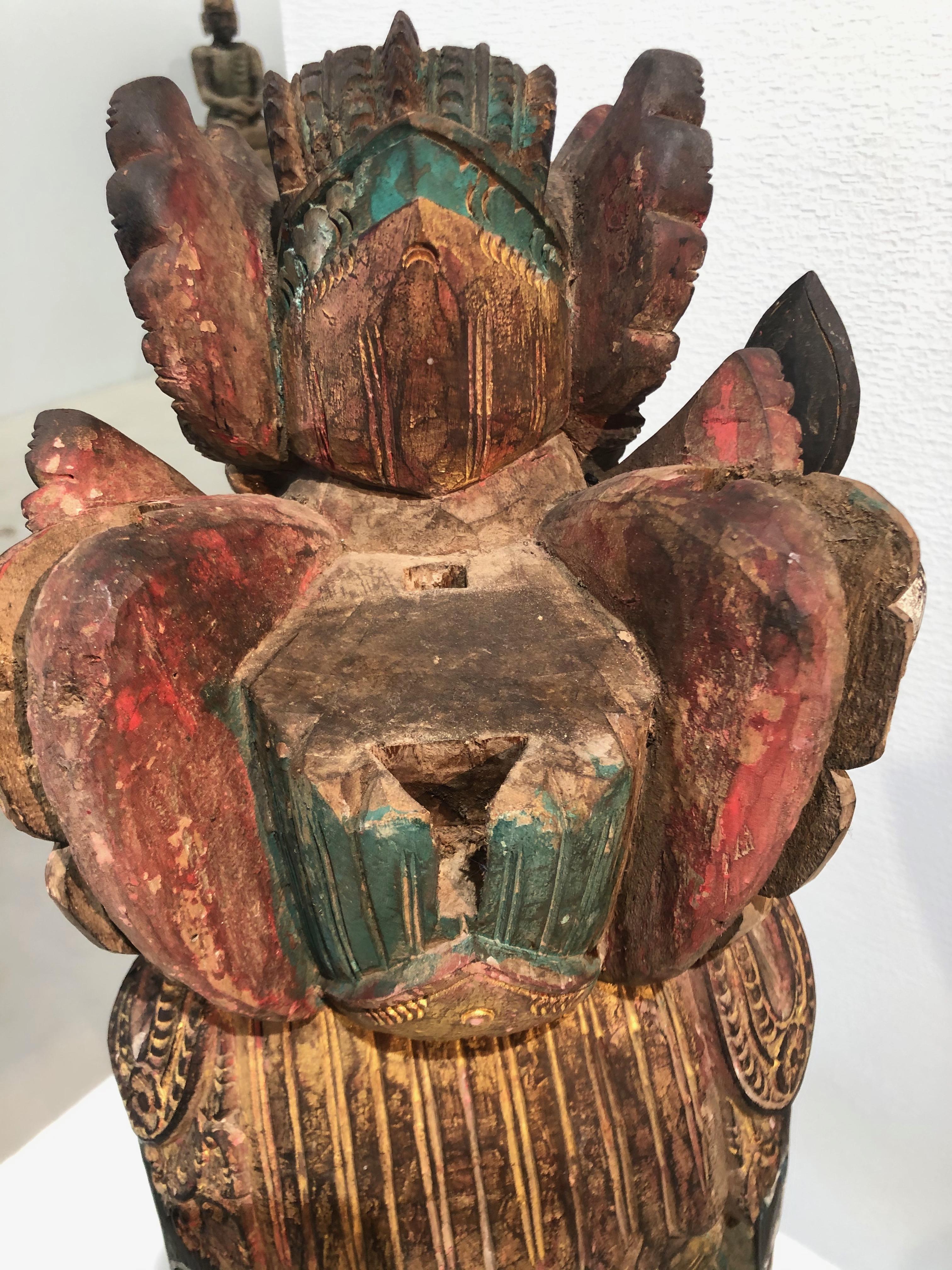 Antike polychrome Barong- Tempelschnitzerei aus Holz  im Angebot 3