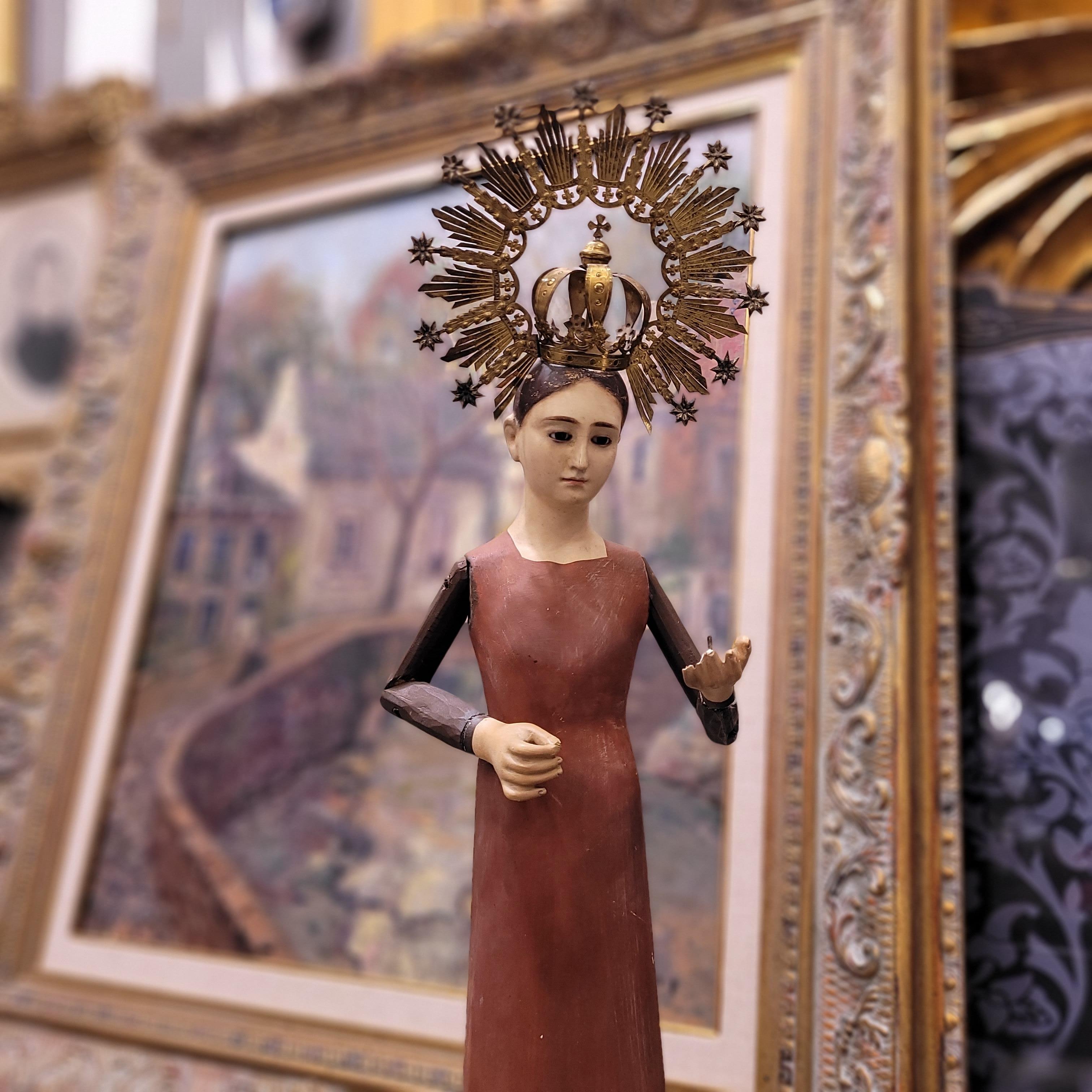 Baroque Dressing Table, Crowned Virgin Mary, Wood, Spain For Sale 14