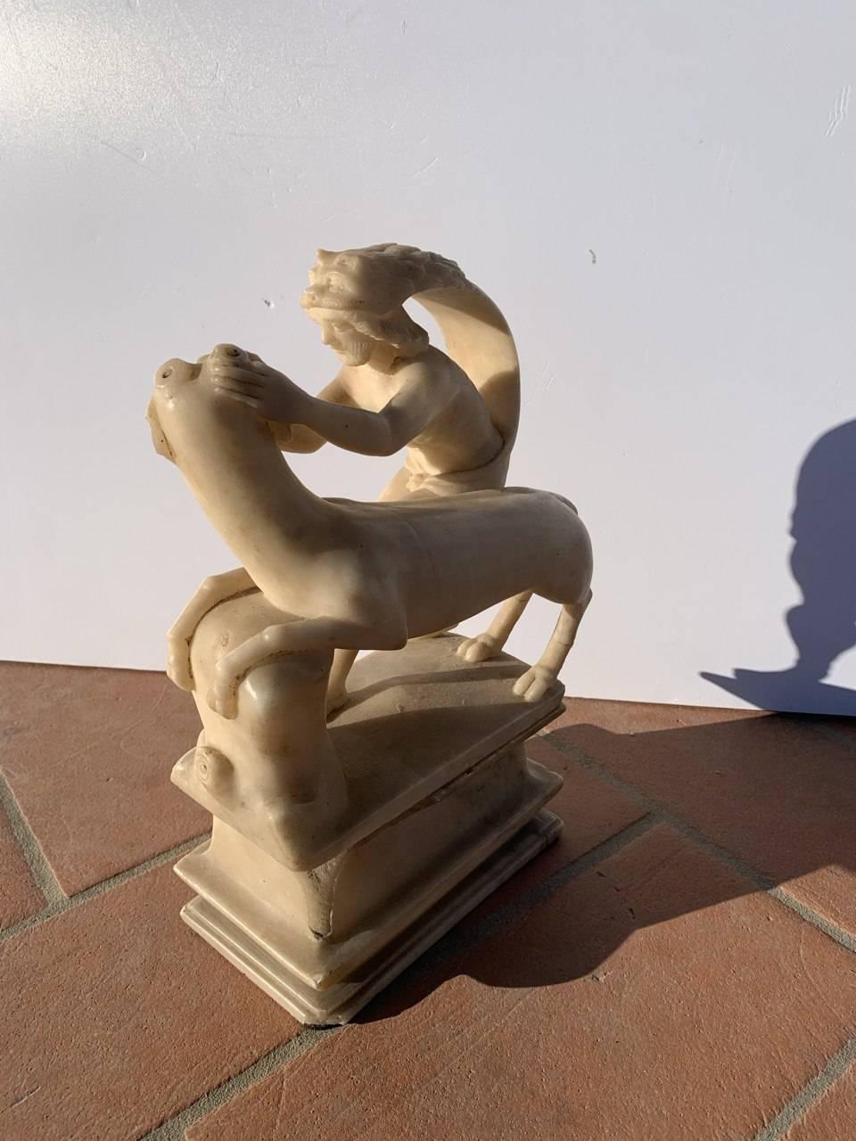 Baroque Roman sculptor - 17th century alabaster sculpture - Hercules and Cretan en venta 6