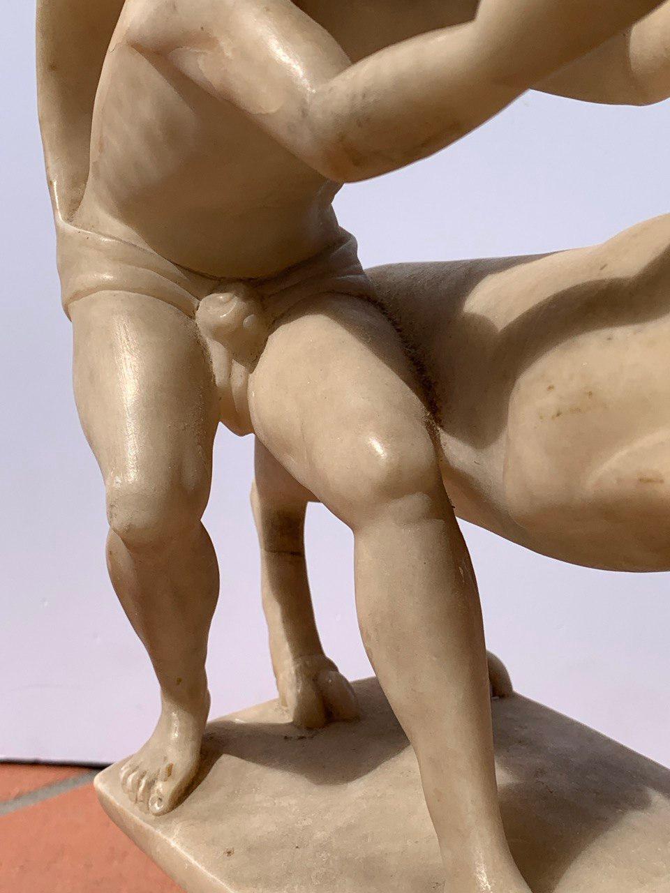 Escultor barroco romano - Escultura de alabastro del siglo XVII - Hércules Toro cretense en venta 5