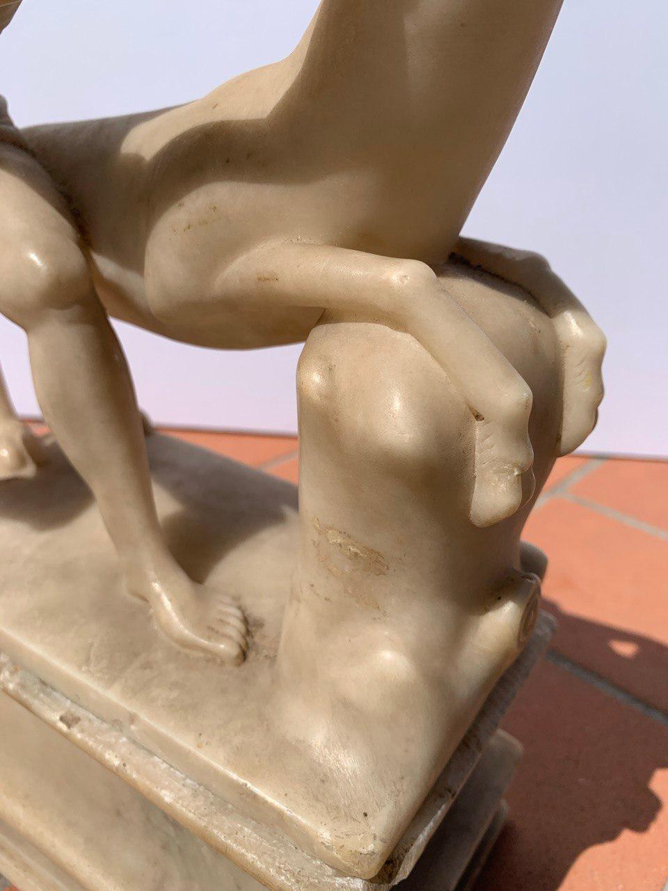Escultor barroco romano - Escultura de alabastro del siglo XVII - Hércules Toro cretense en venta 13