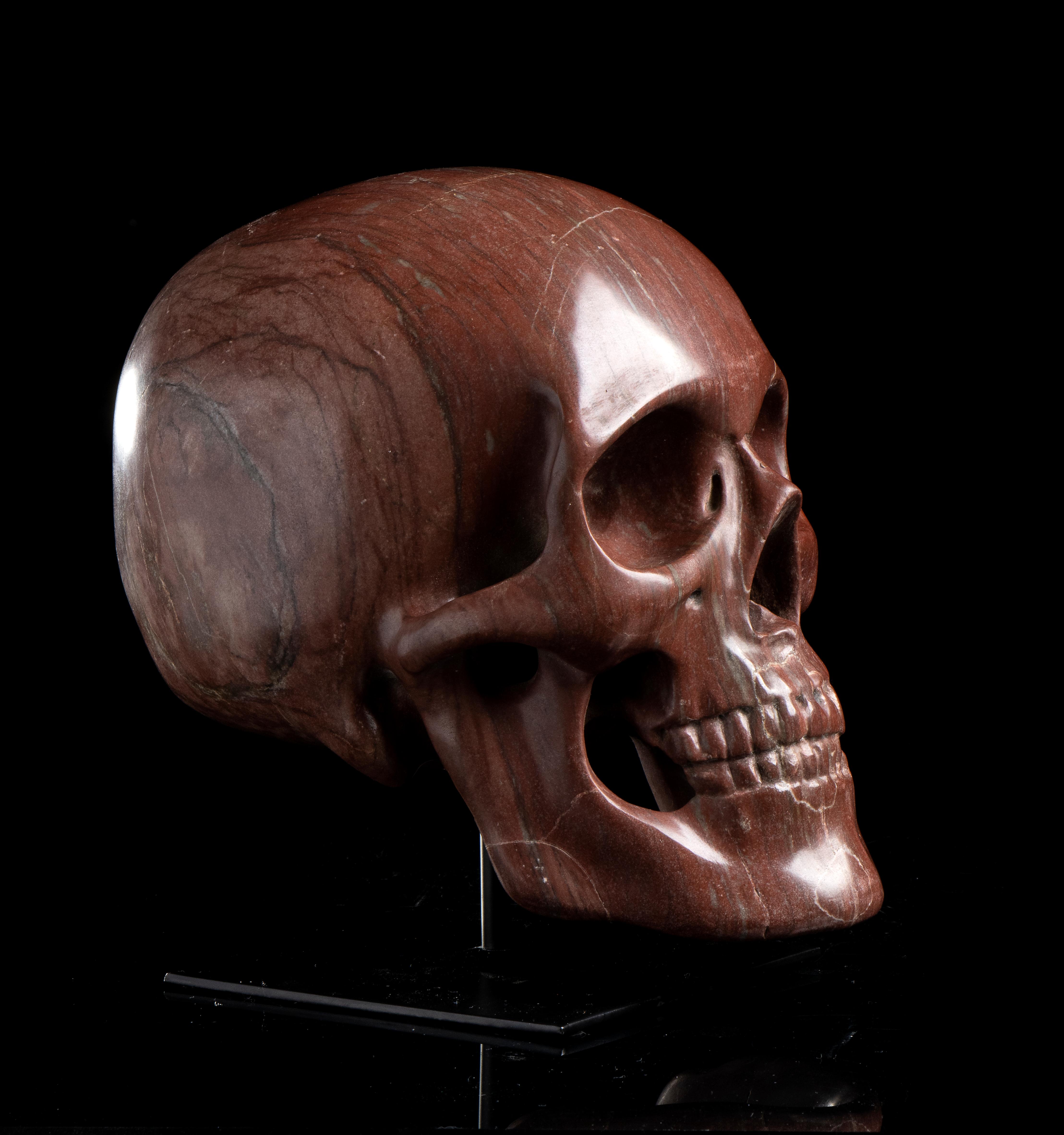 Sculpture baroque d'un crâne en marbre Vanitas Rosso Antico Italie 19e 6
