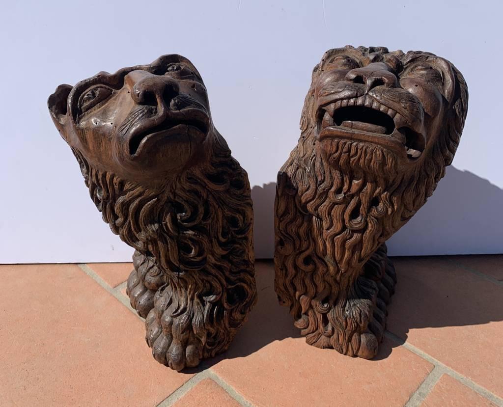 Coppia di sculture fermalibri. Venezia, XVII secolo.

15 x 15 x H. 29 cm.

Interamente in legno finemente intagliato.


- Questo articolo viene venduto con un certificato di autenticità con validità legale.
- Ulteriori dettagli sul rapporto sulle
