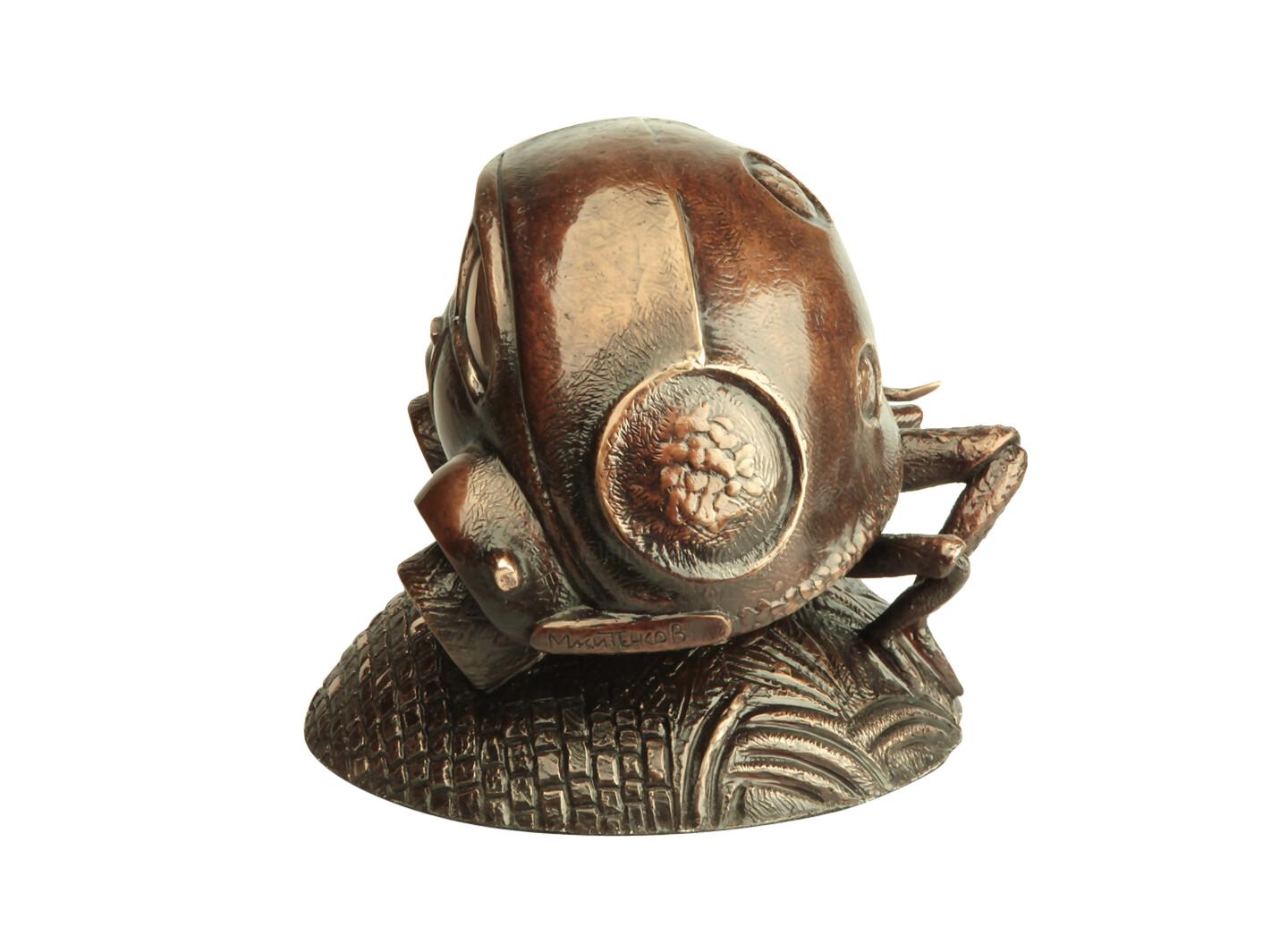 Beetle-beetle, Bronze Sculpture by Volodymyr Mykytenko, 2019 For Sale 2