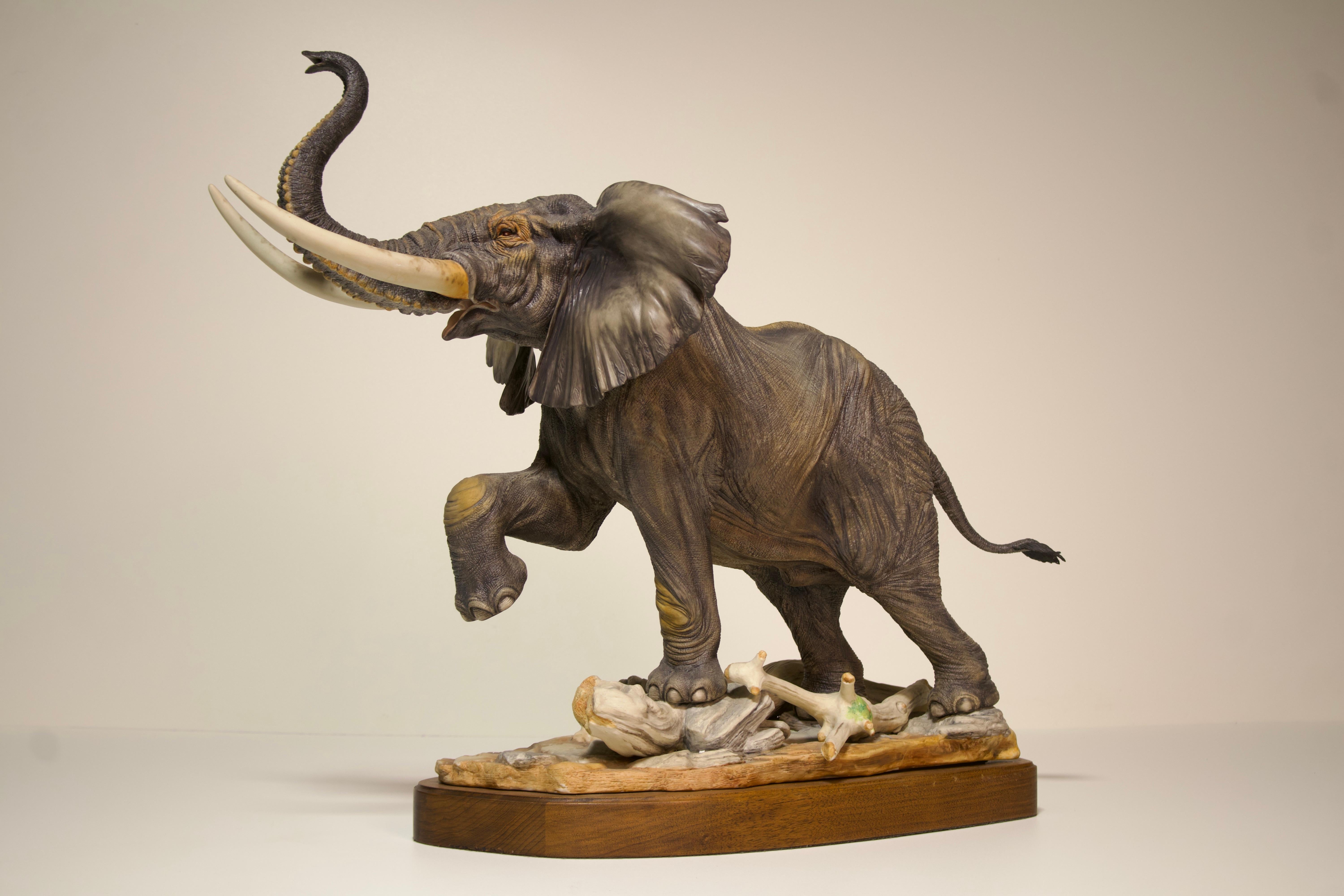 Unknown Figurative Sculpture - Boehm Porcelain Figurine "Bull Elephant" Ltd Edition #19 Model #50024