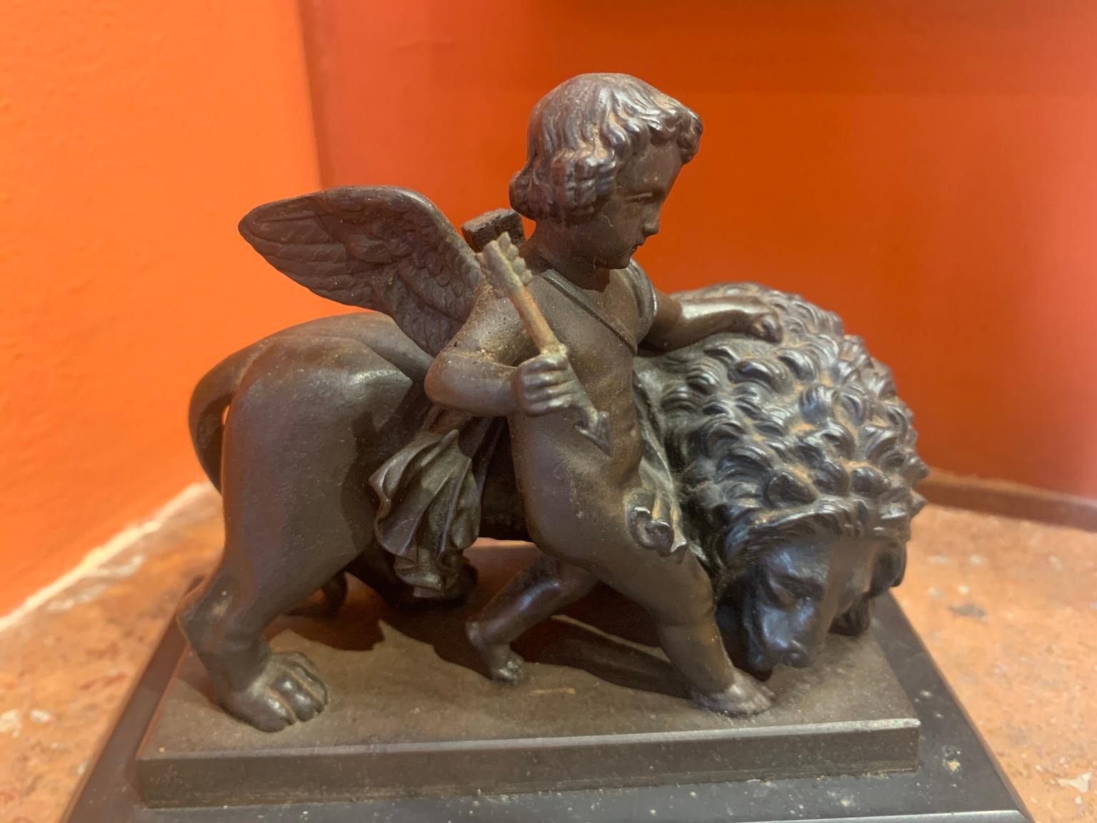 Allegorical mythological figurative bronze from the 19th century For Sale 1