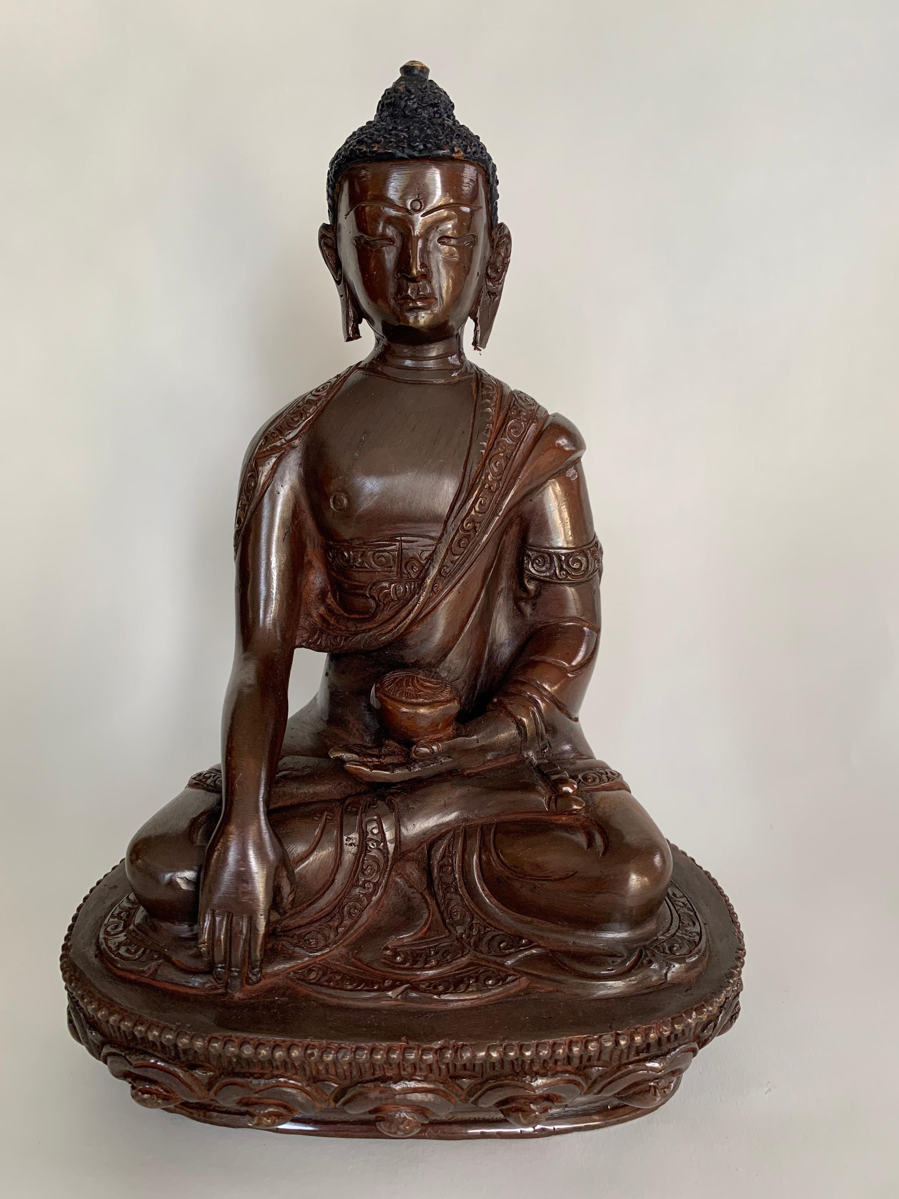 Buddha Statue 7.5 Inch Handcrafted by Lost Wax Process
