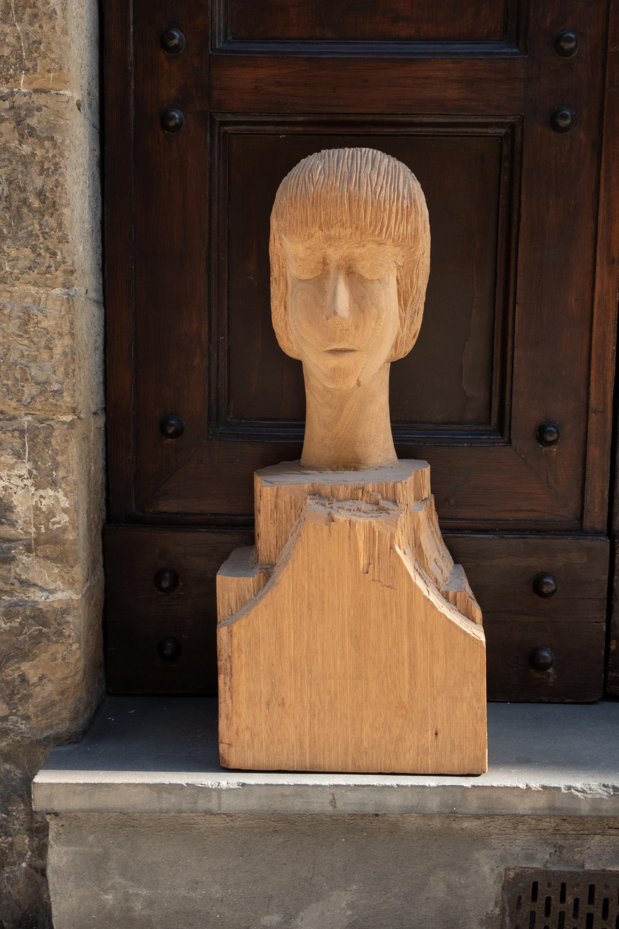 Bust Of A Young Girl In Arte Povera Style. Italy. Mid XX Century. - Sculpture di Unknown