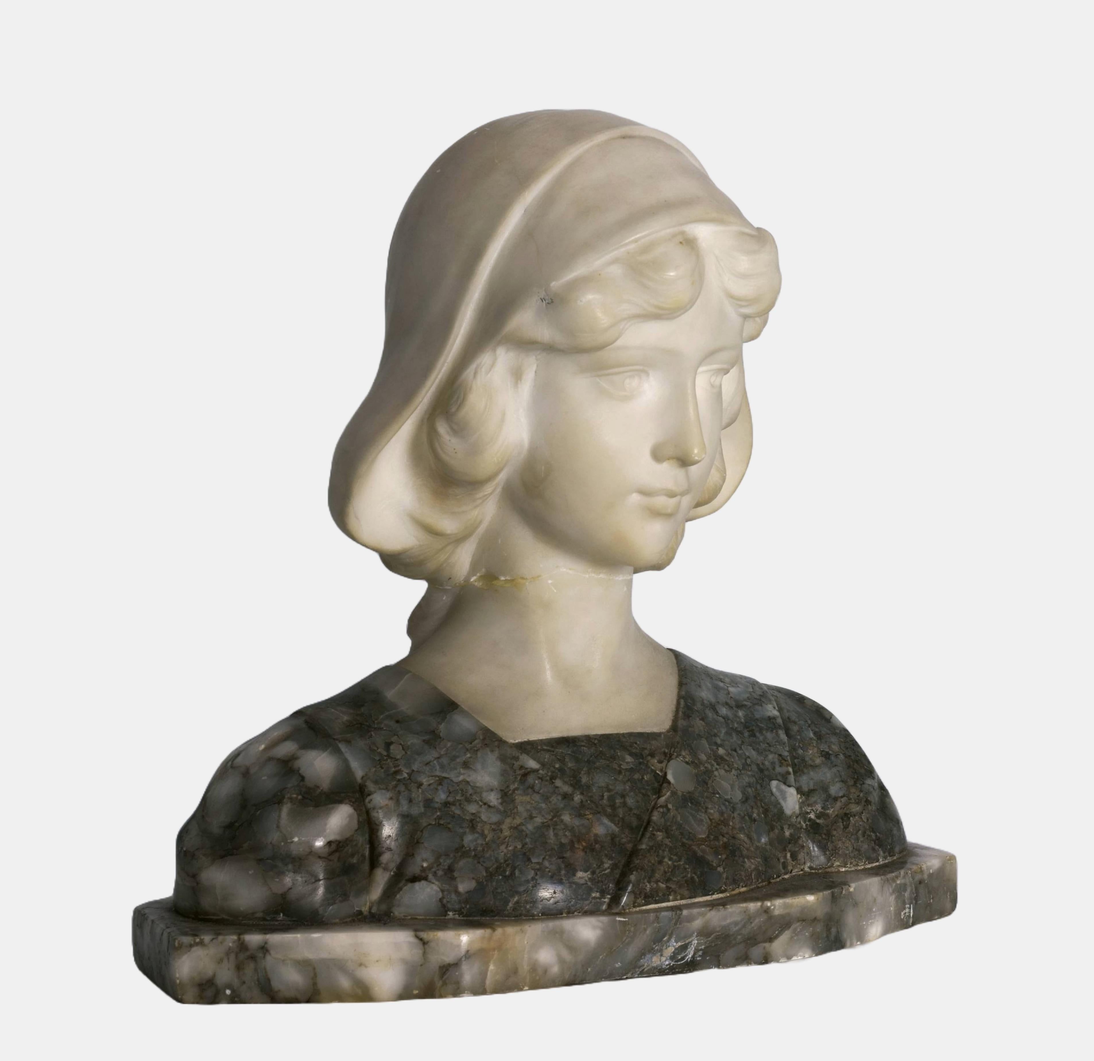 Buste de jeune femme / - Beauté de la jeunesse - - Sculpture de Unknown