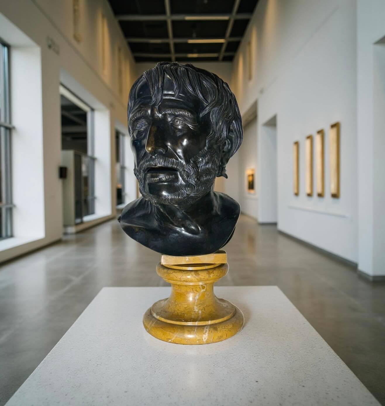 Busto in Bronzo di Seneca o Pseudo-Seneca Italia Napoli fine XVIII-inizi XIX sec in vendita 3