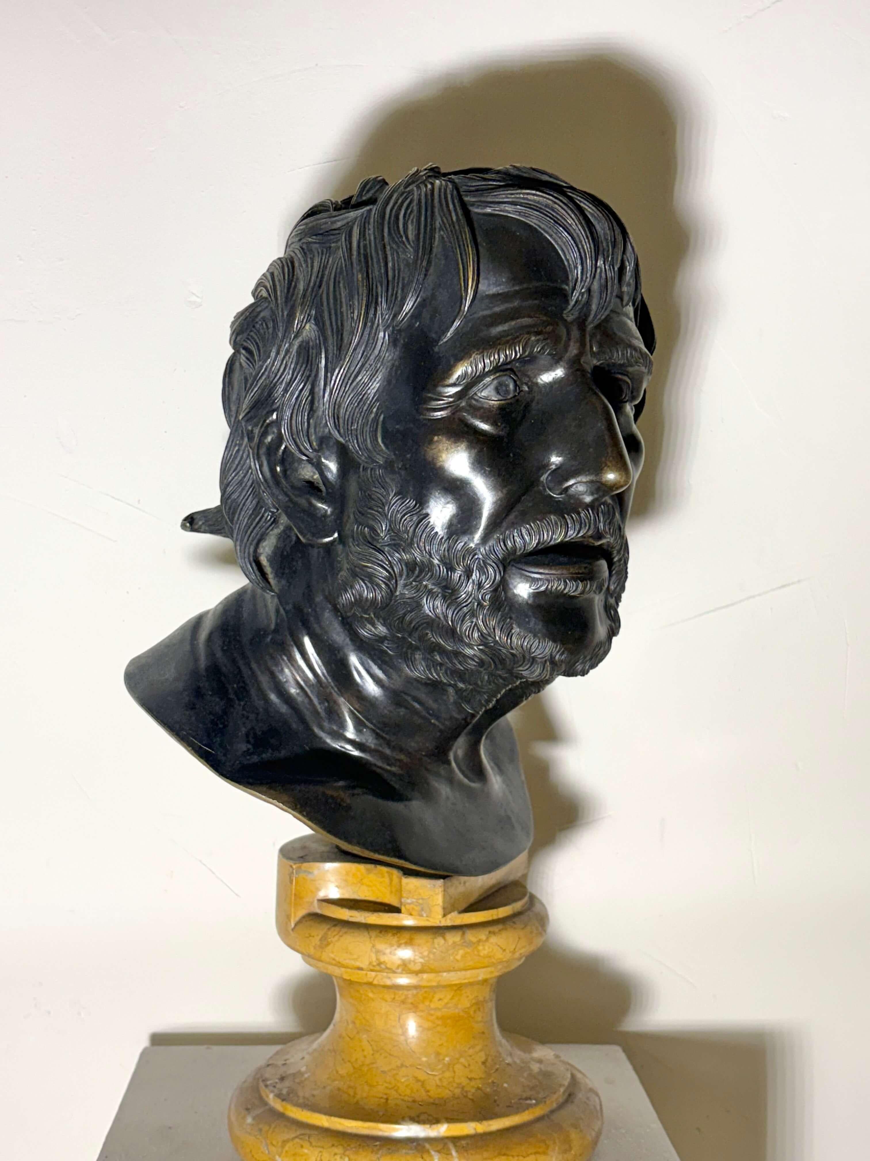 Busto in Bronzo di Seneca o Pseudo-Seneca Italia Napoli fine XVIII-inizi XIX sec in vendita 4