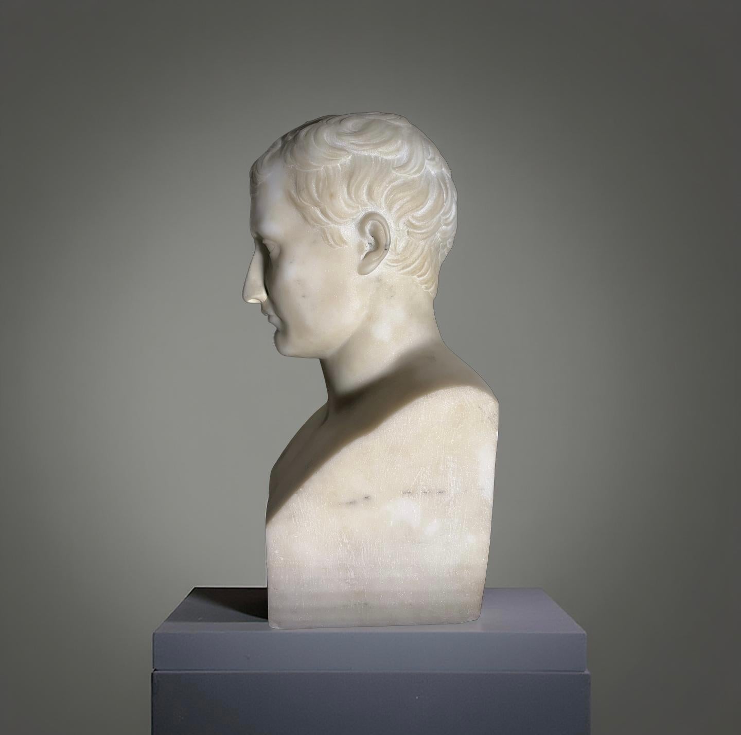 Busto in Marmo dell'imperatore Napoleone I in Erma epoca XIX secolo - Sculpture di Unknown