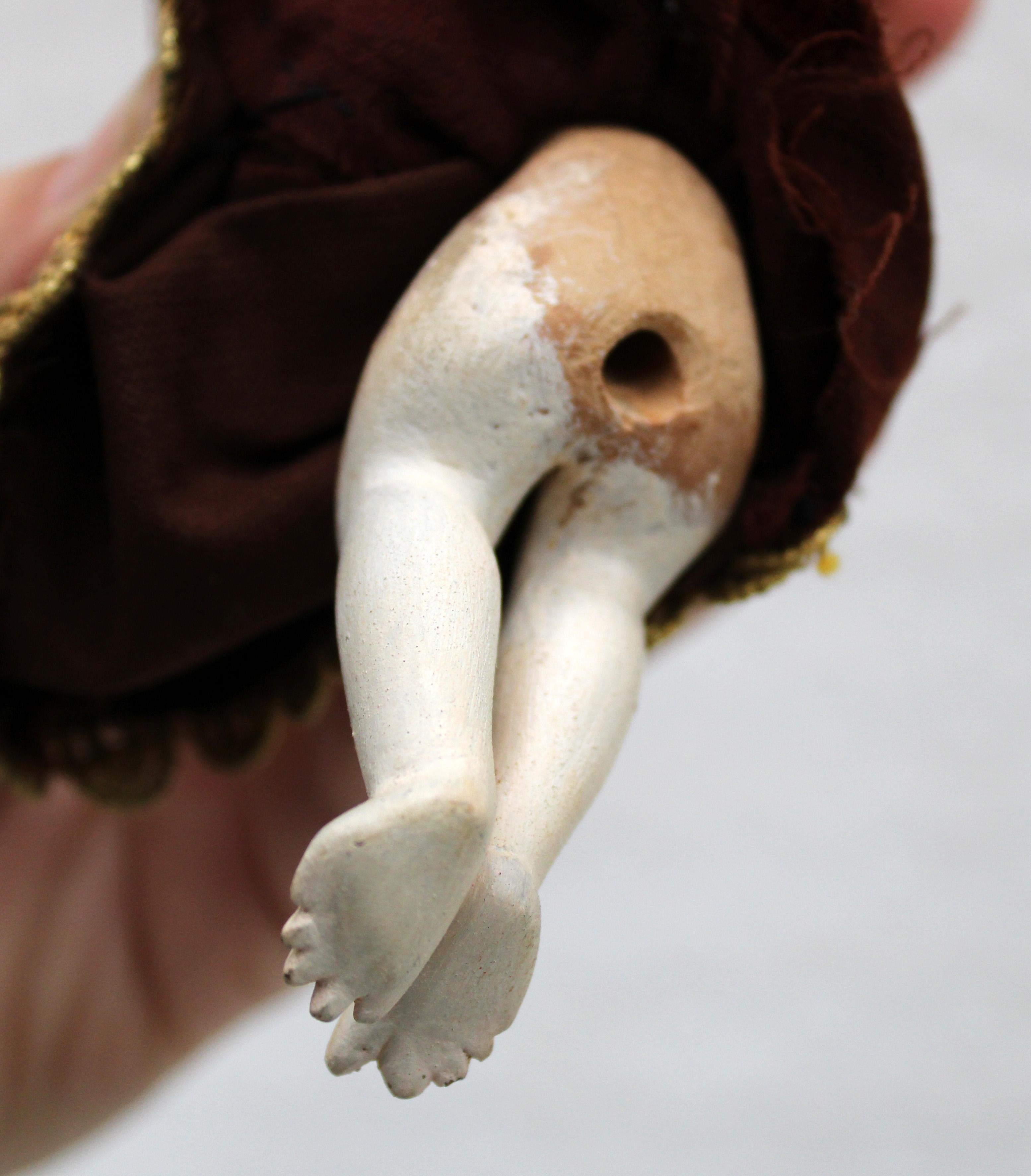 Cap y pota de vestir - Virgen del Carmen con niño - Siglo XIX For Sale 10