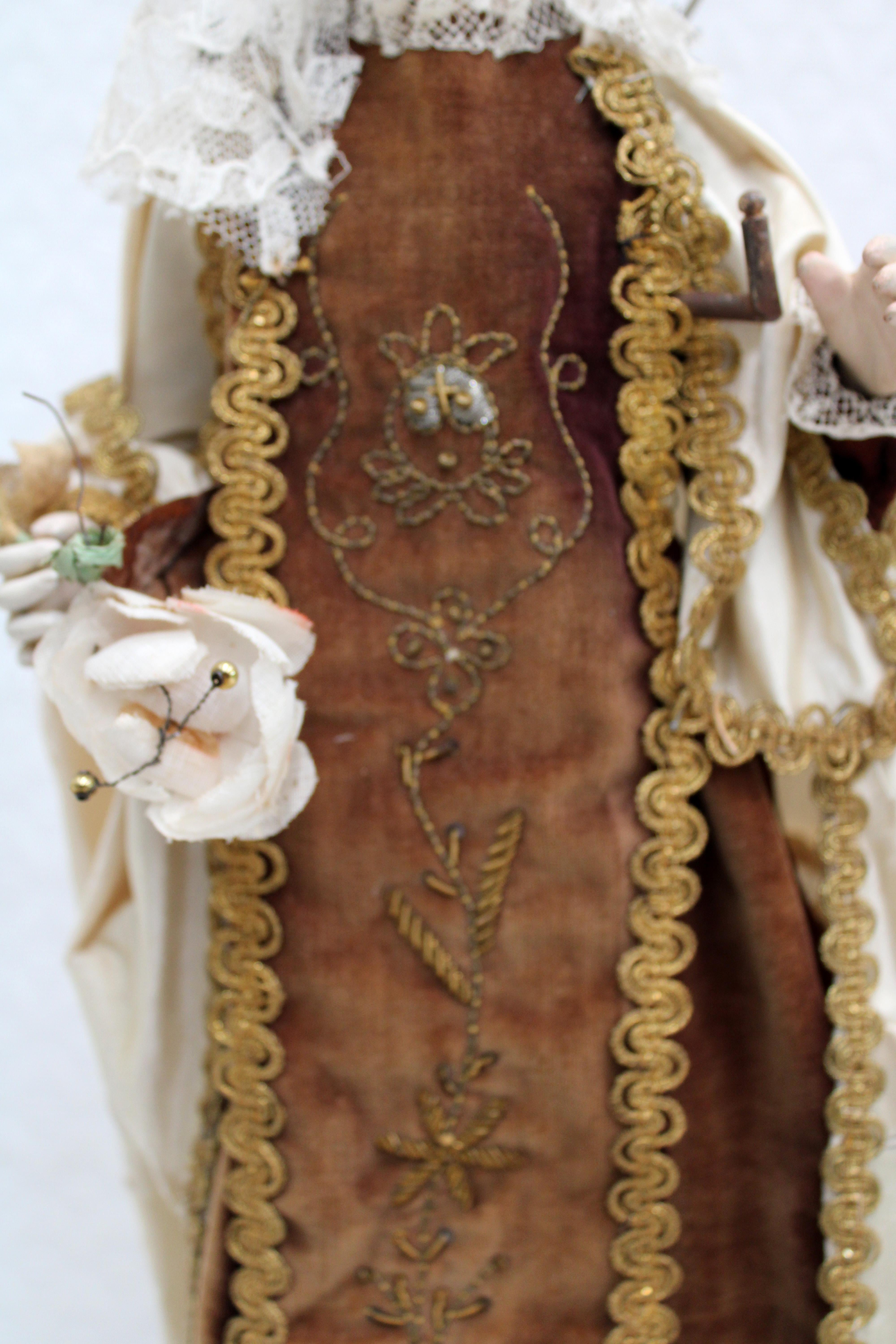 Cap y pota de vestir - Virgen del Carmen con niño - Siglo XIX For Sale 1