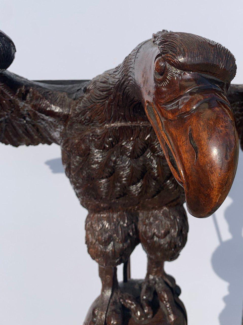 Carved wooden lectern - Eagle. Italy, 19th century For Sale 5