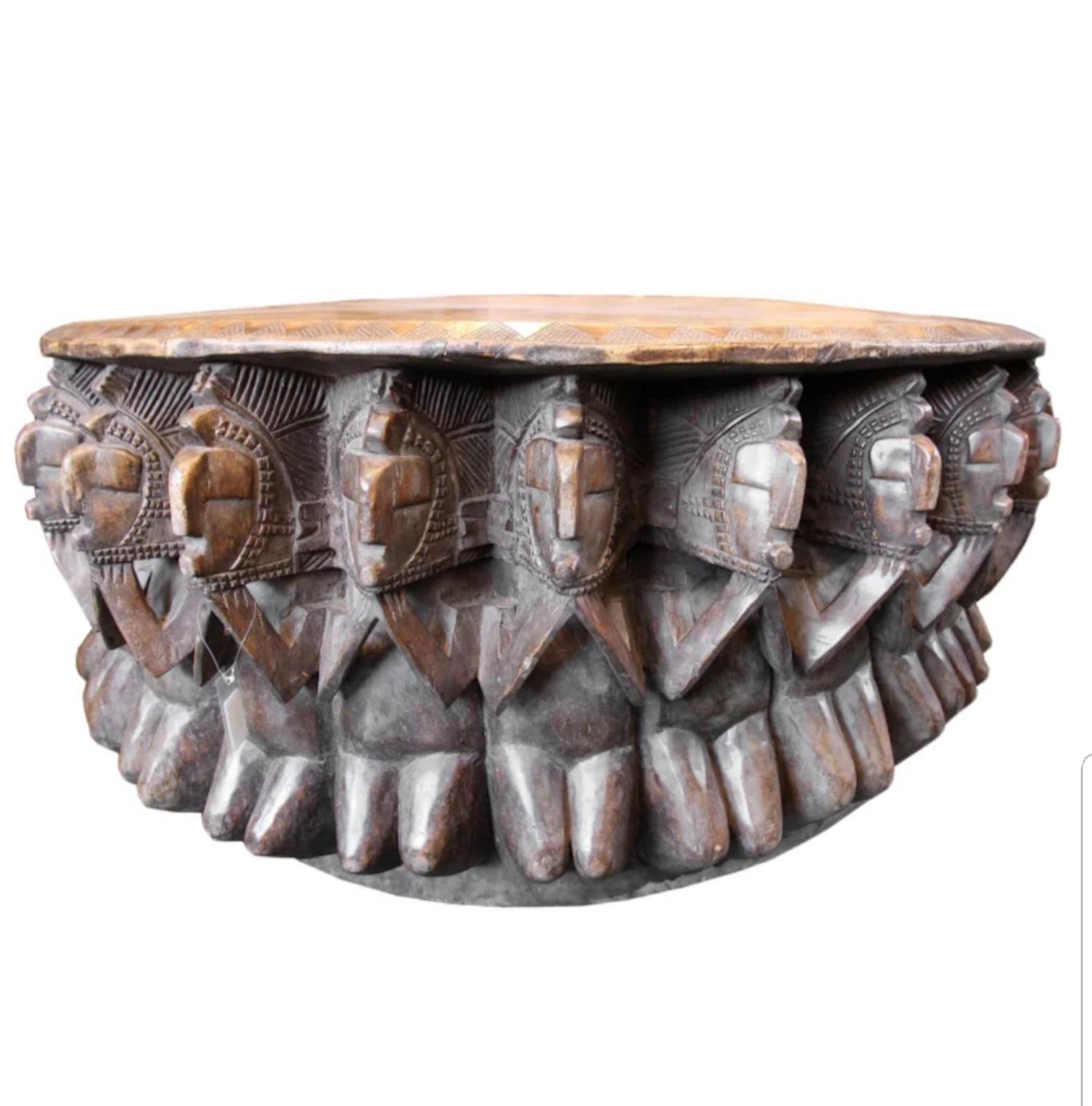 Chief's stool from the Baga people of Guinea-Conakry - Tribal Sculpture by Unknown