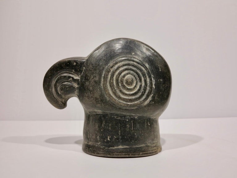 Unknown - Chimu Inca Peruvian pre-Columbian exotic bird pottery figural ...