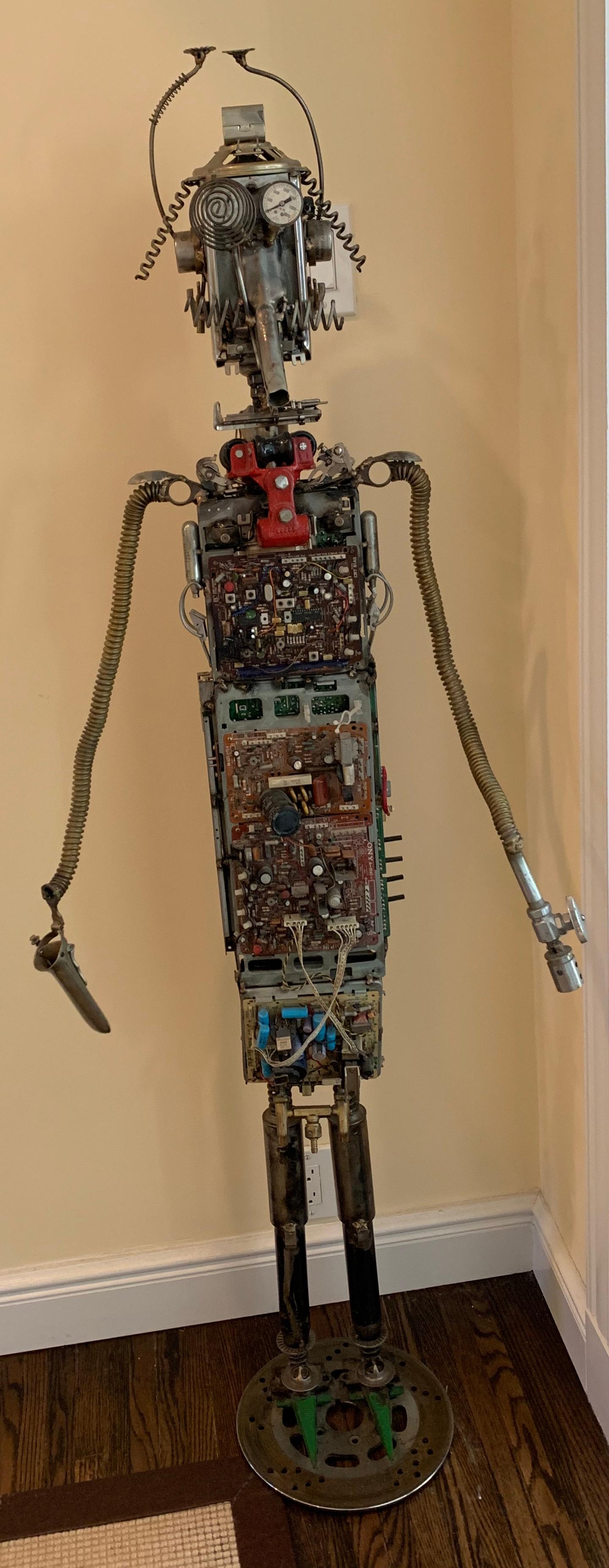 Circuit Man - sculpture  5