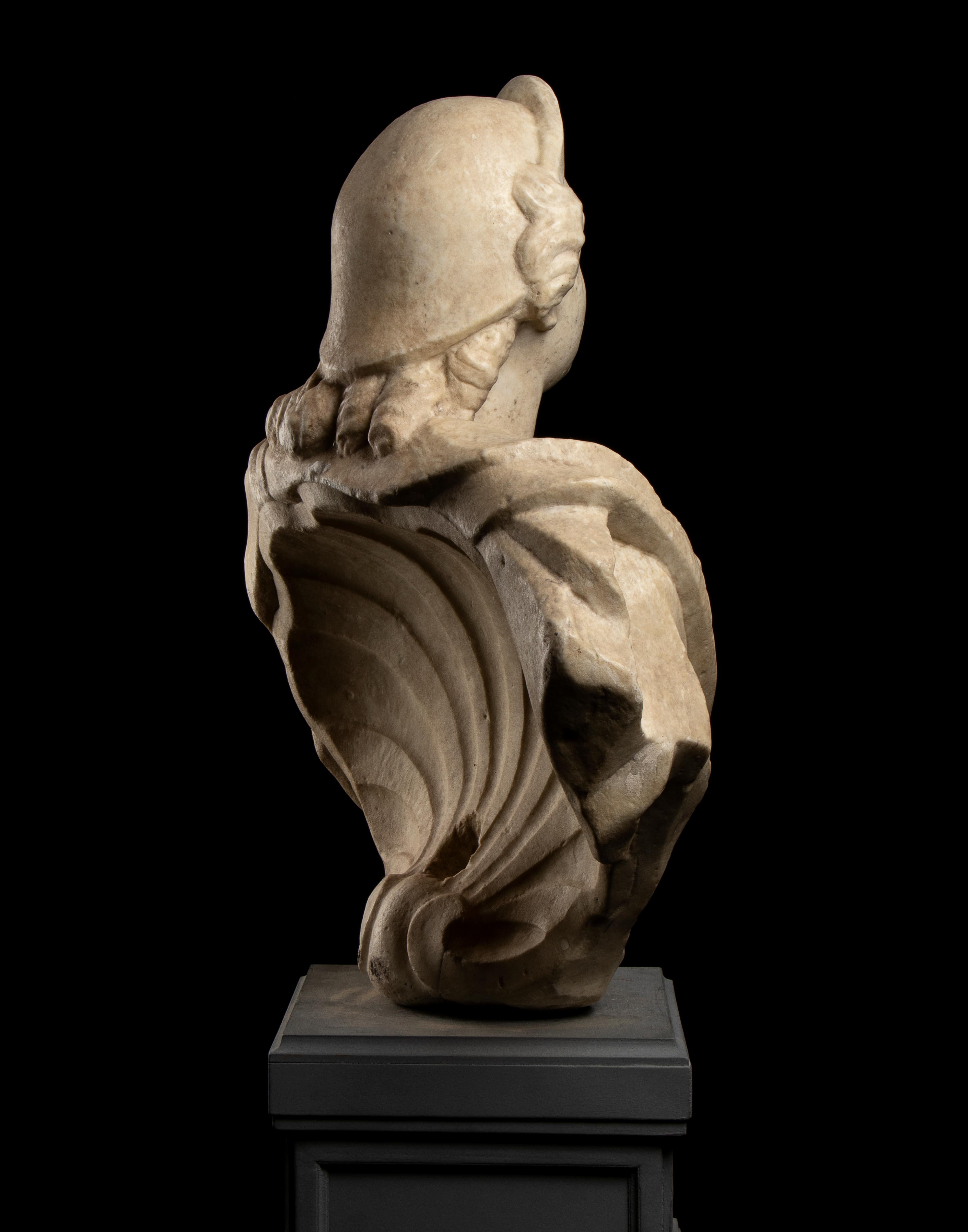 Scultura classica romana del XVIII secolo in marmo bianco con busto di donna 1