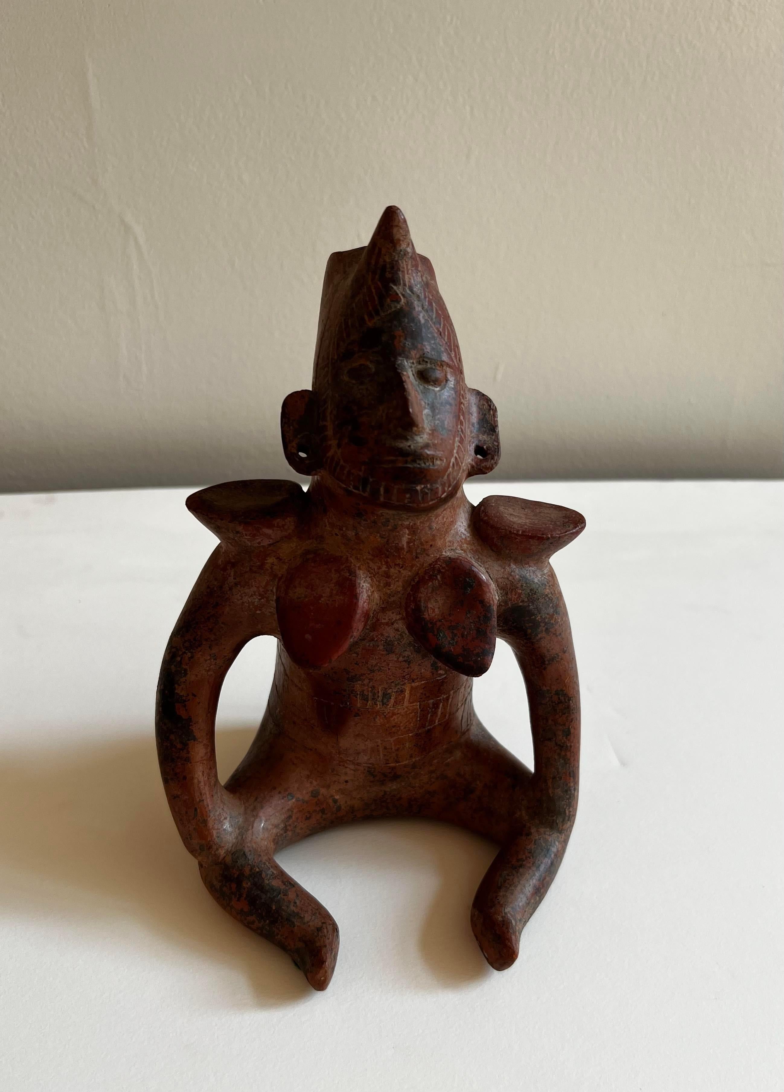 Clay Sculpture in Pre-Colombian Style Reproduction For Sale 8