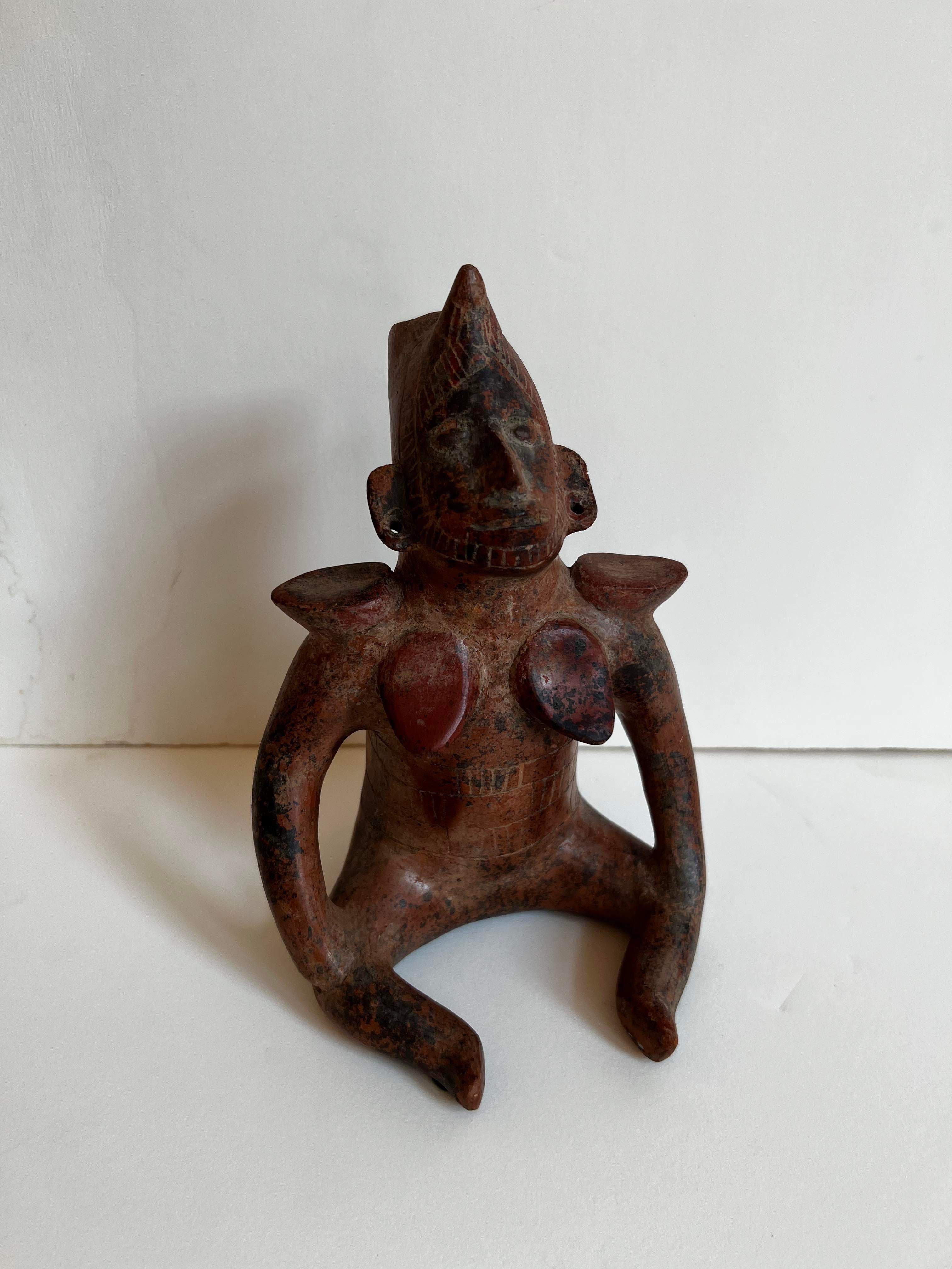 Clay Sculpture in Pre-Colombian Style Reproduction For Sale 11