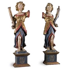 Paire d'anges baroques italiens 17ème siècle Sculptures laquées et dorées