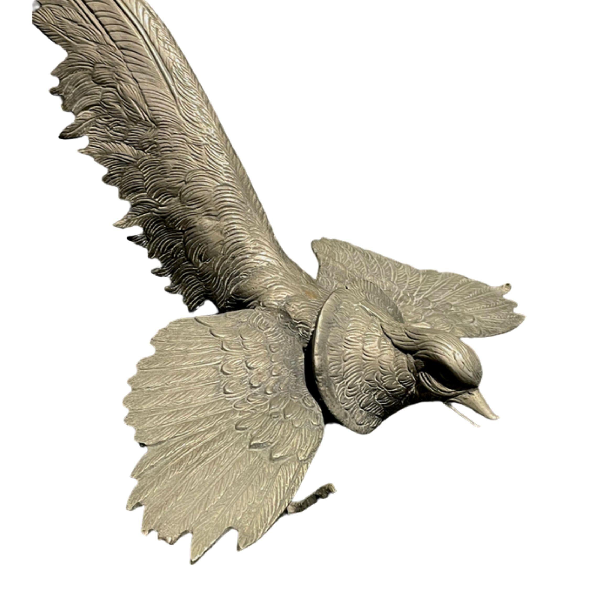 Paire de sculptures en métal représentant des oiseaux mythologiques, France, fin du XIXe siècle en vente 5