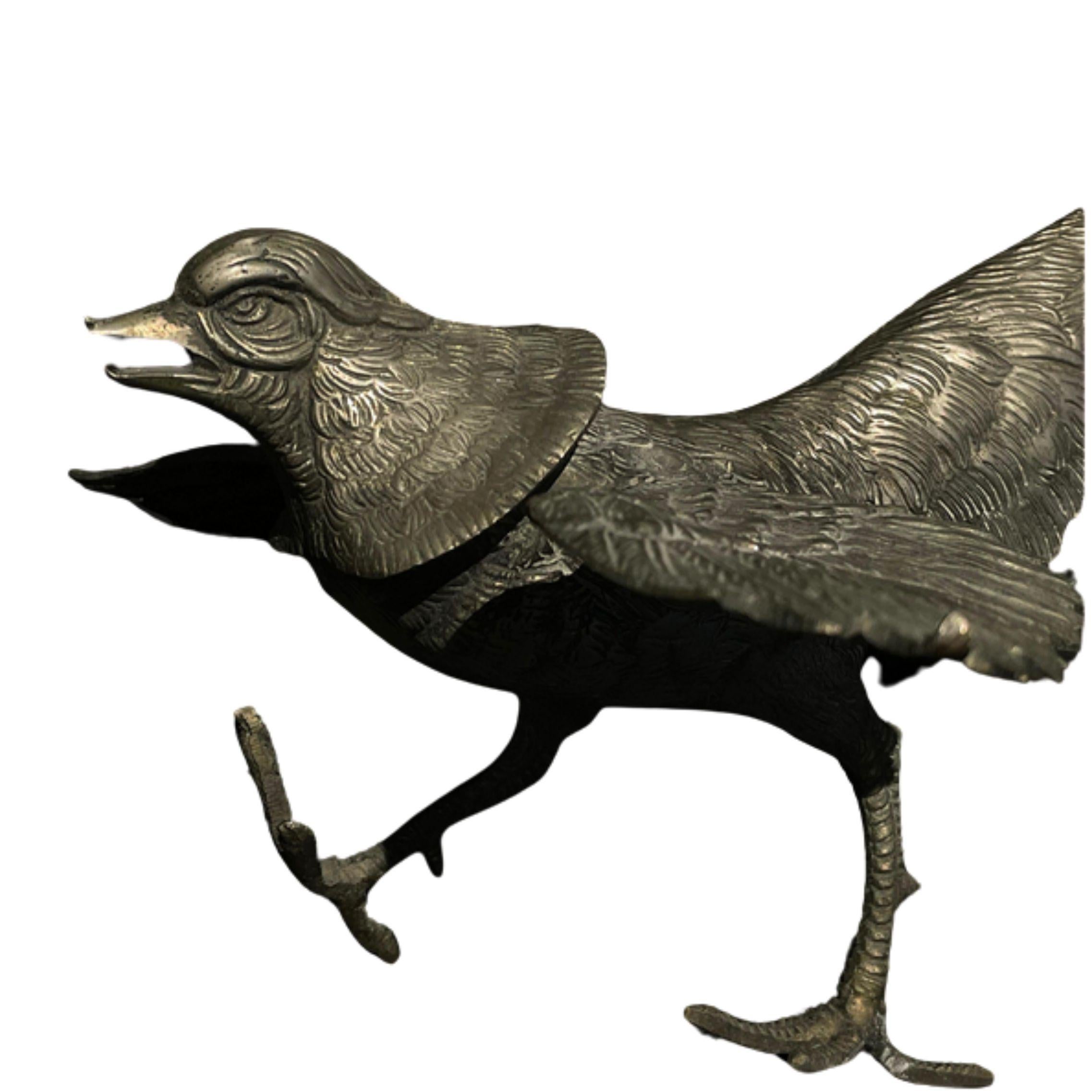 Paire de sculptures en métal représentant des oiseaux mythologiques, France, fin du XIXe siècle en vente 2