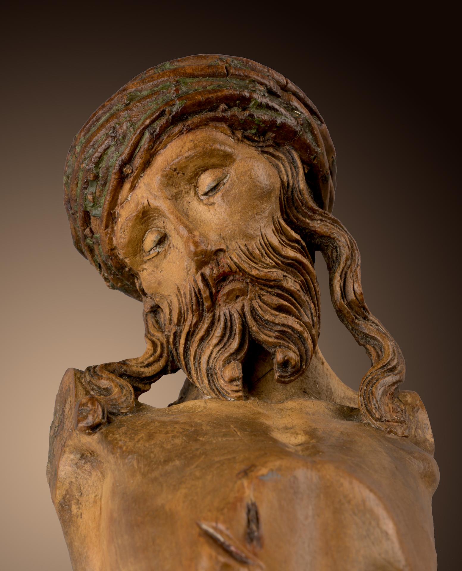 CORPUS CHRISTI - Brown Figurative Sculpture by Unknown