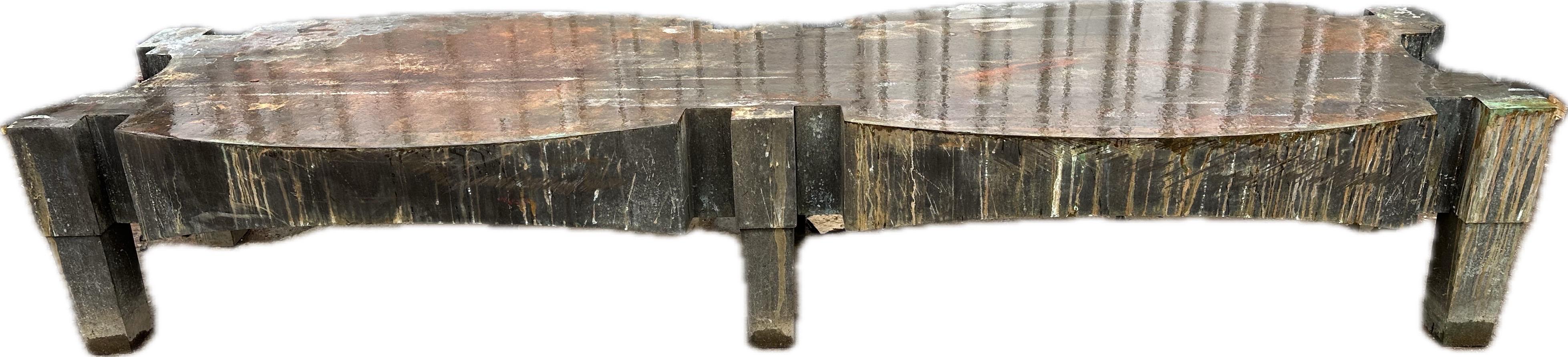 Panchina architettonica personalizzata in bronzo / tavolino basso, marchio dell'officina KOA, larghezza 96". - Art di Unknown