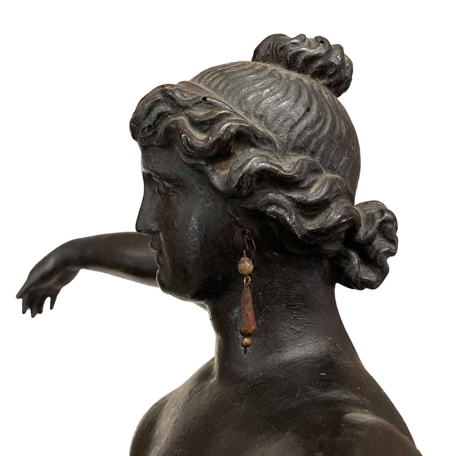 Goddess Circe Italian Neoclassical Sculpture Carved Wood Ebony and Gold 1800s For Sale 7