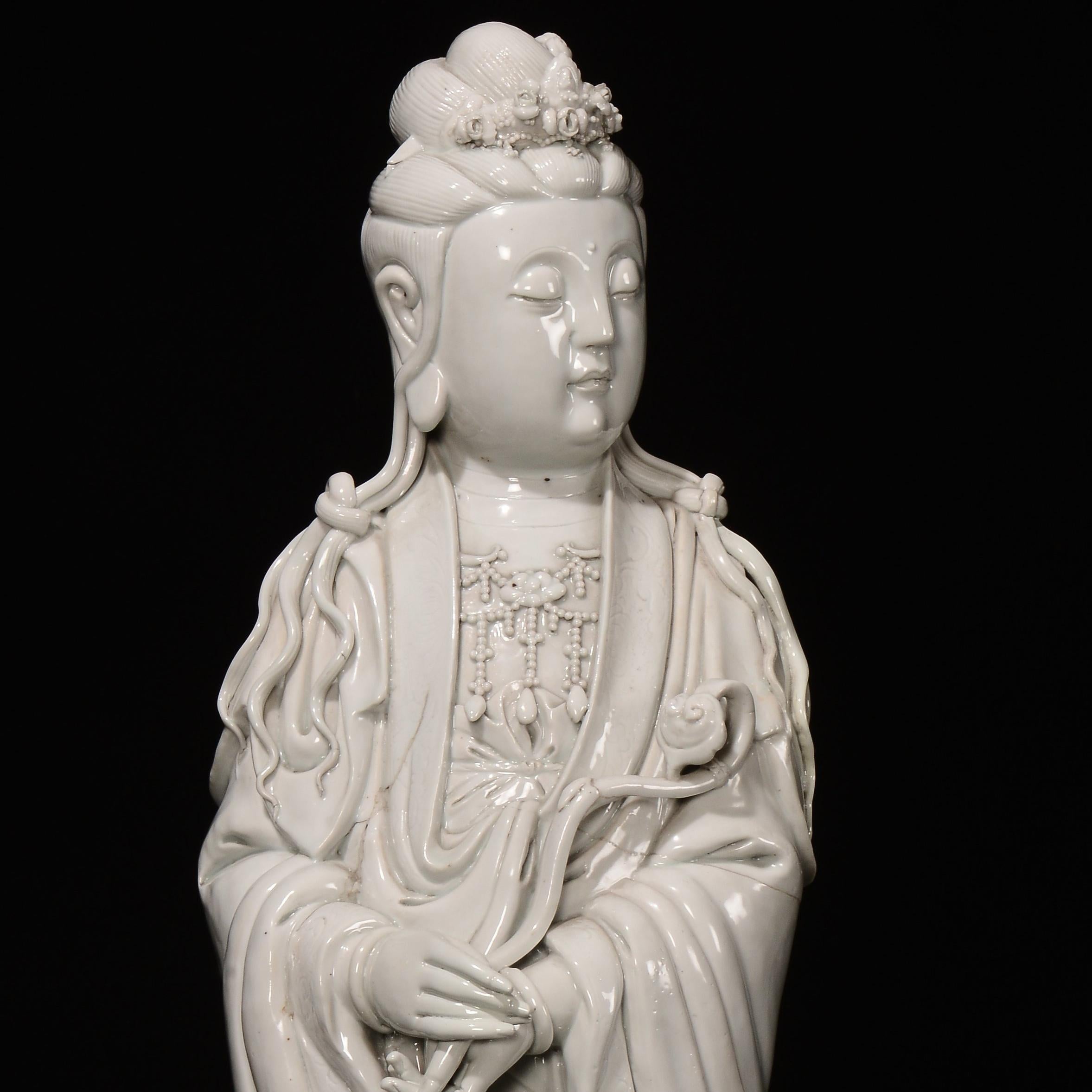 Dehua porcelain depicting Guan Yin, late 18th century - Black Figurative Sculpture by Unknown