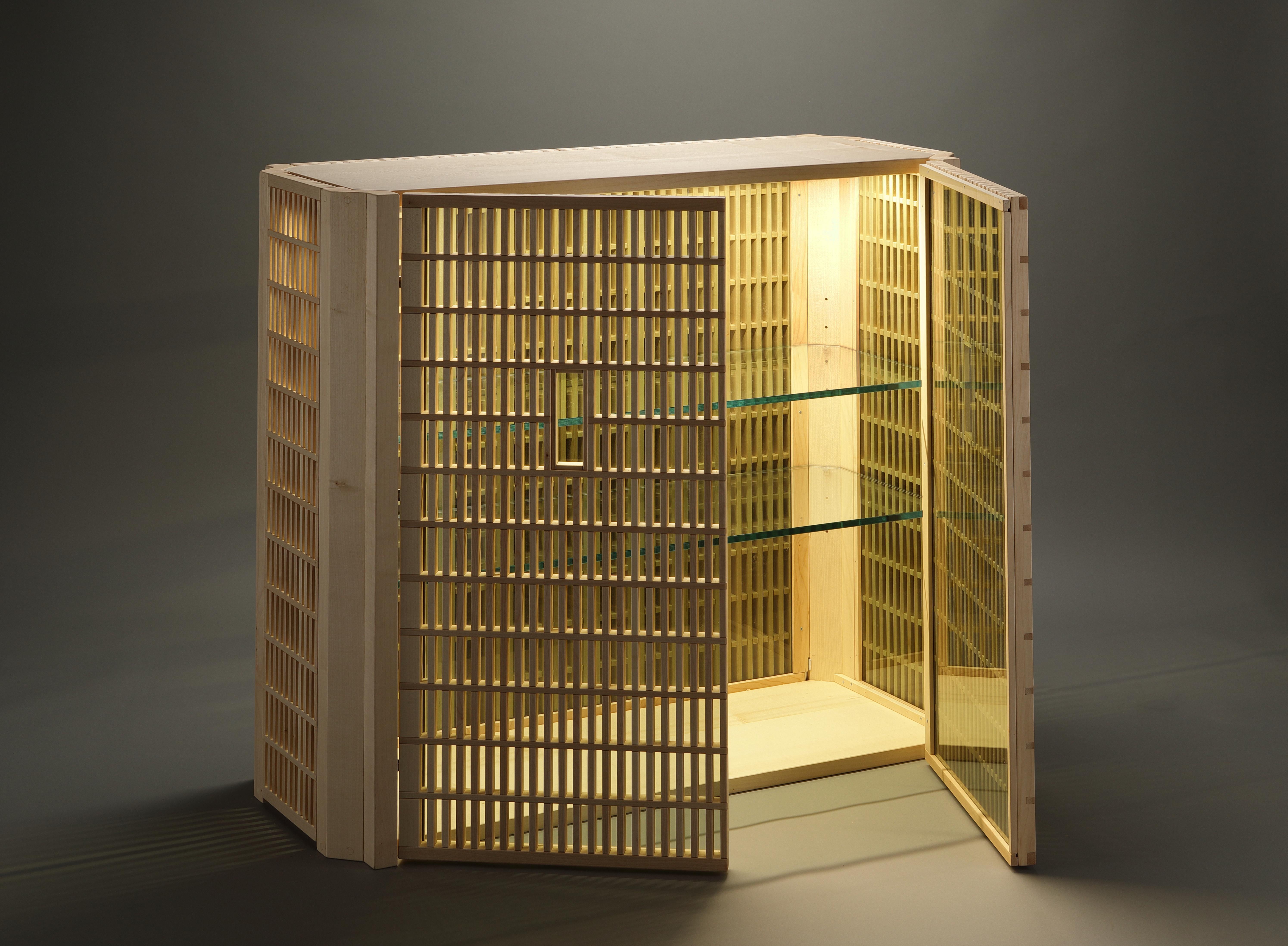 Design made in Italy duckboard bar cabinet in marple wood, fine details - Realist Sculpture by Unknown