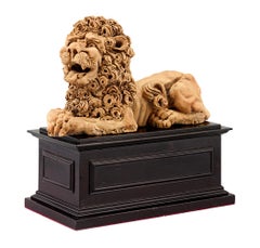 Early 18th-Century Terracotta Lion Statue