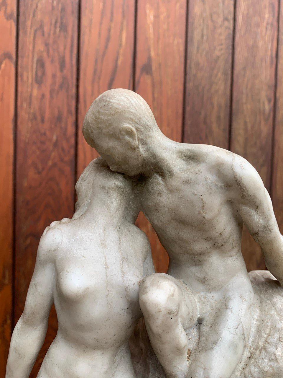 Romantische Marmorskulptur des frühen 19. Jahrhunderts – Kissenfiguren im Angebot 1
