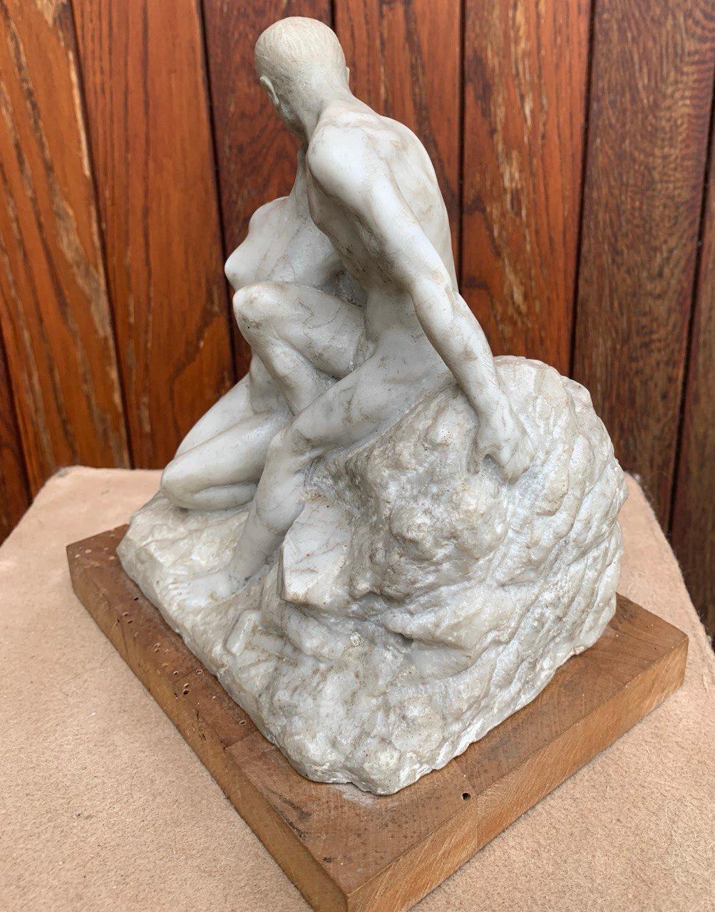 Romantische Marmorskulptur des frühen 19. Jahrhunderts – Kissenfiguren im Angebot 3
