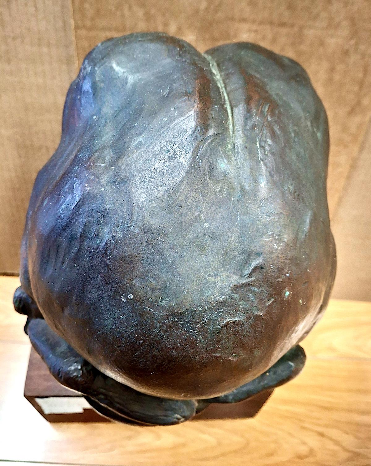 Early 20th-century Female Bronze Bust on Stand by Oliver Grymes For Sale 4