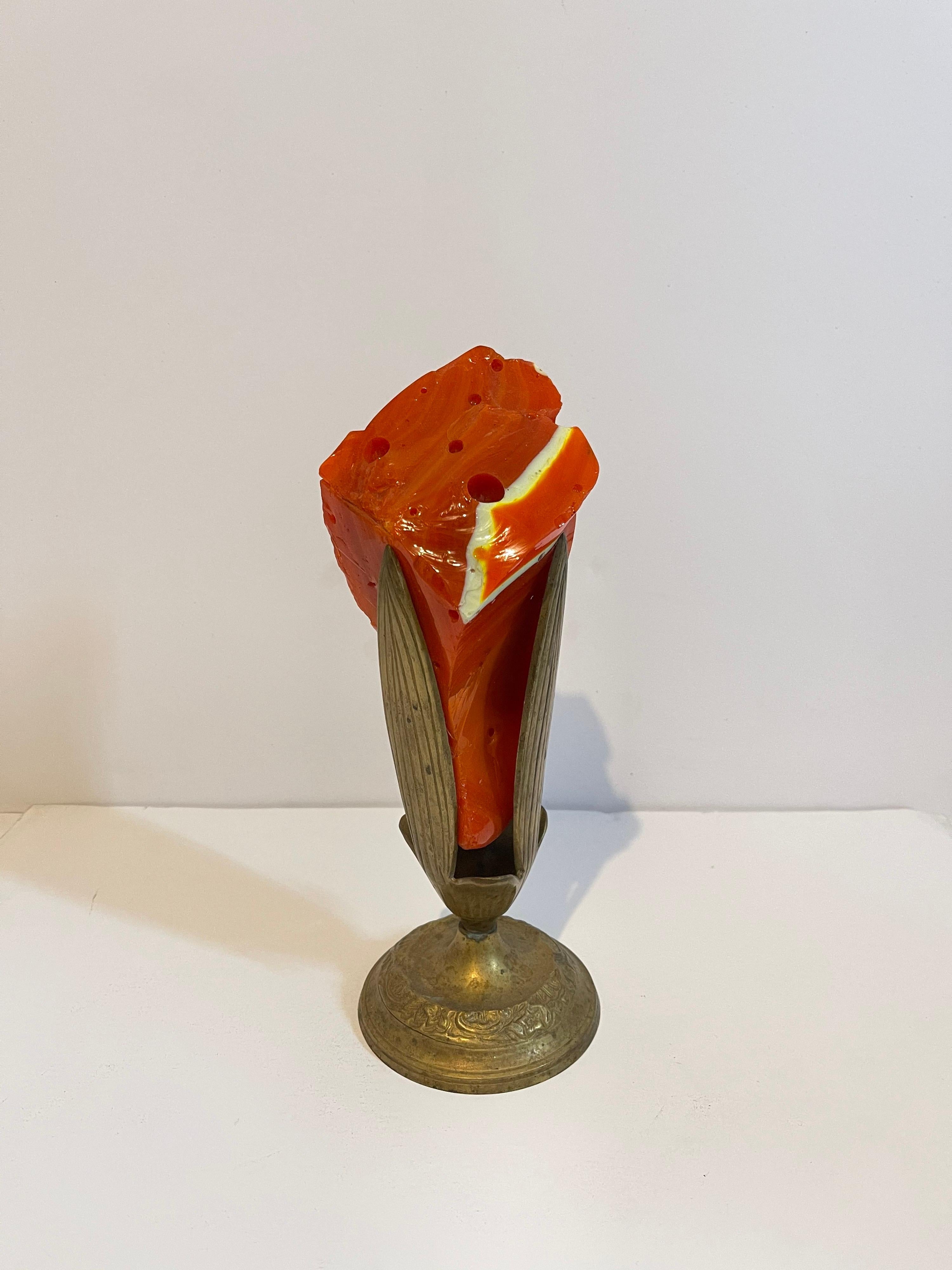 Sculpture en verre de Murano soufflé abstrait de forme libre, taillée, en bronze, début de siècle - Abstrait Mixed Media Art par Unknown