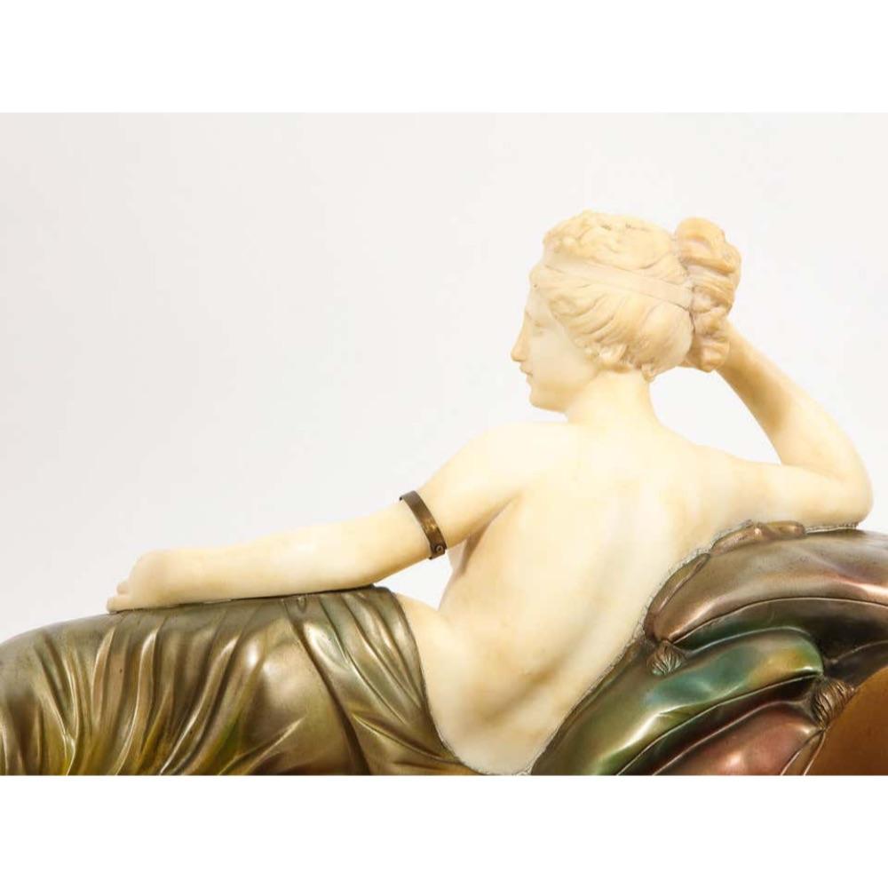 Exceptional Italian Sculpture of Paulina Bonaparte Borghese after Anotino Canova 10