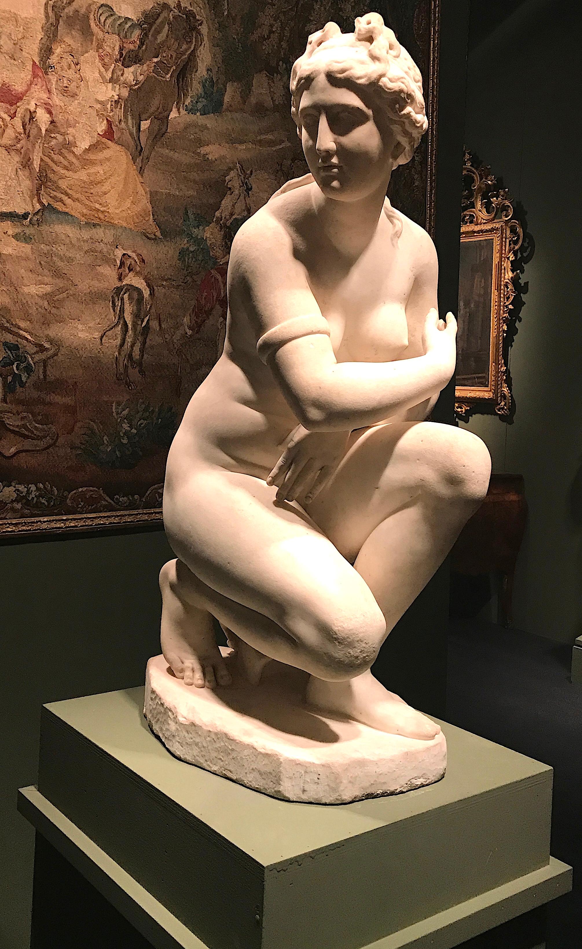 Extraordinary Italian 19th Century Marble Nude  Sculpture of Aphrodite 10