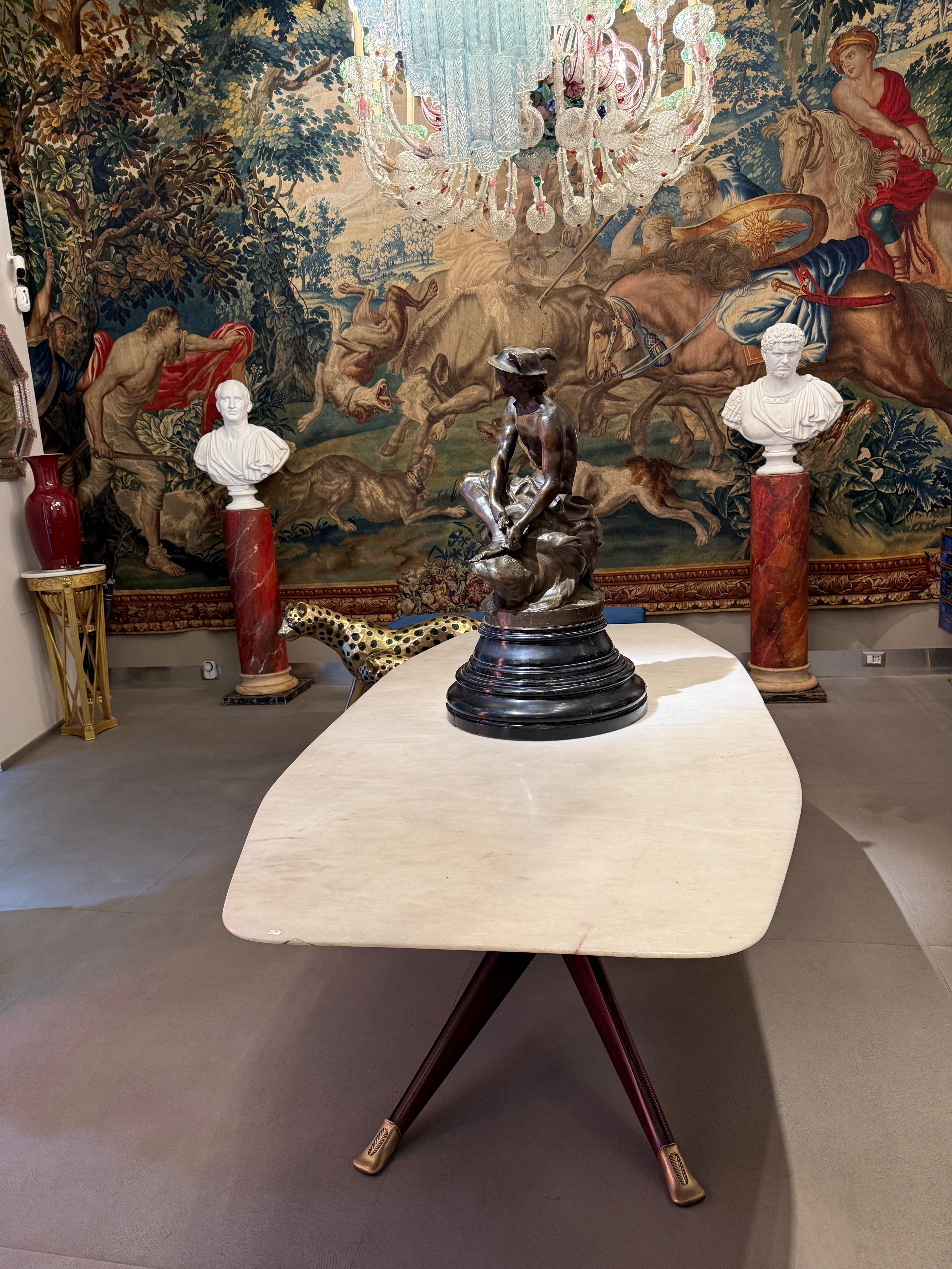 Fabuleuse sculpture italienne néoclassique en marbre représentant Hermès en vente 5