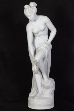  Fabuleuse sculpture néoclassique de Vénus se baignant en marbre 1880