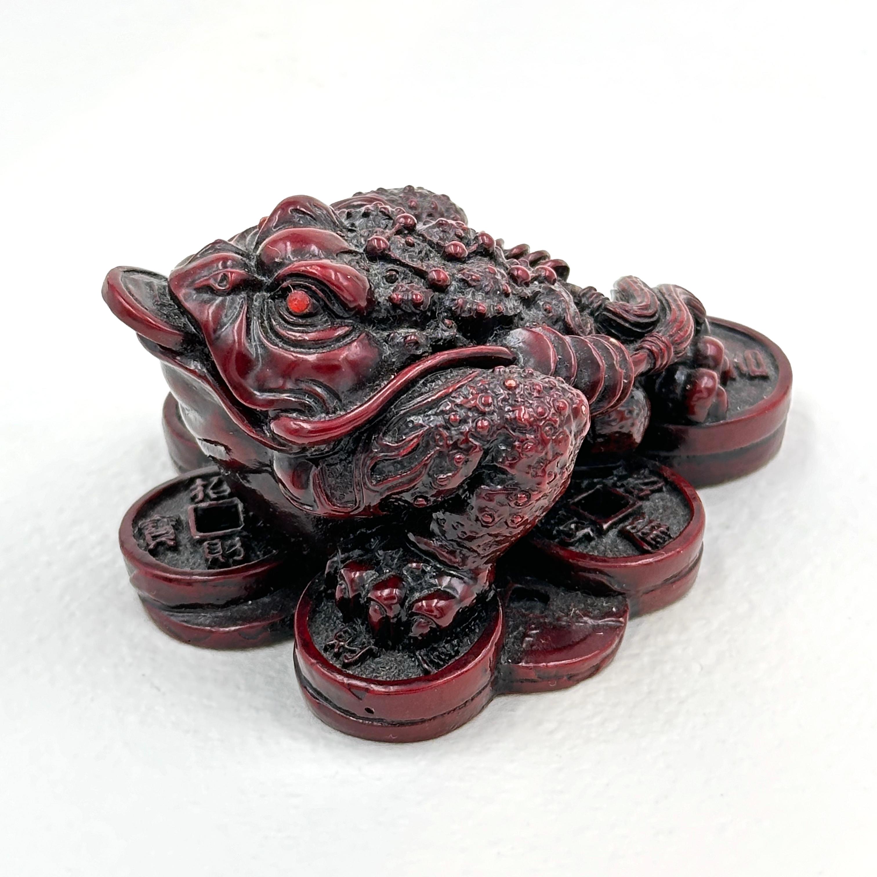 Feng Shui Good Luck Money Toad

20th century
Red resin
1.5 x 3 x 2.5 inches
