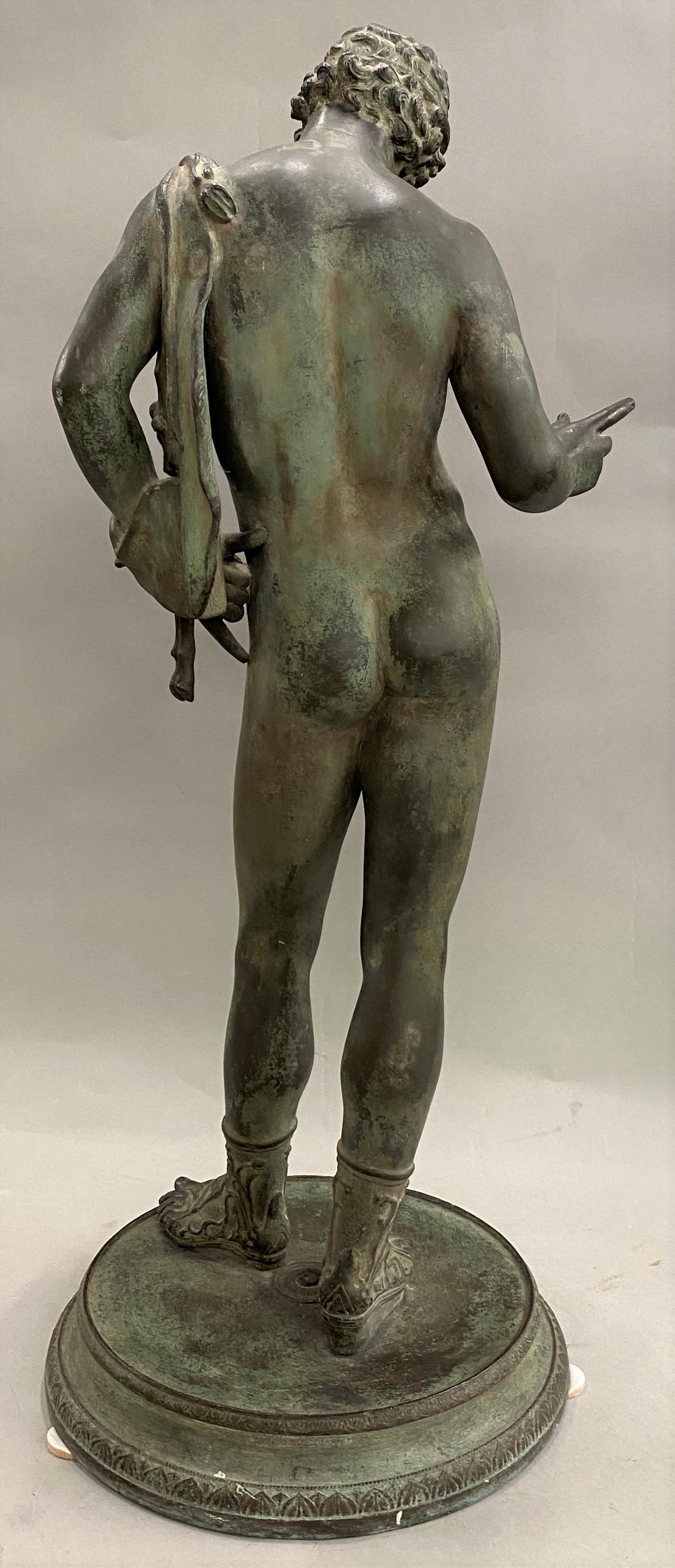Figurale Bronze von Narzissen oder Dionysos im Angebot 1