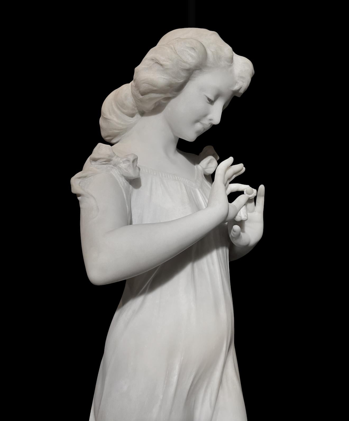 Statua di fidanzamento femminile in marmo finemente scolpita di C.C. in vendita 7