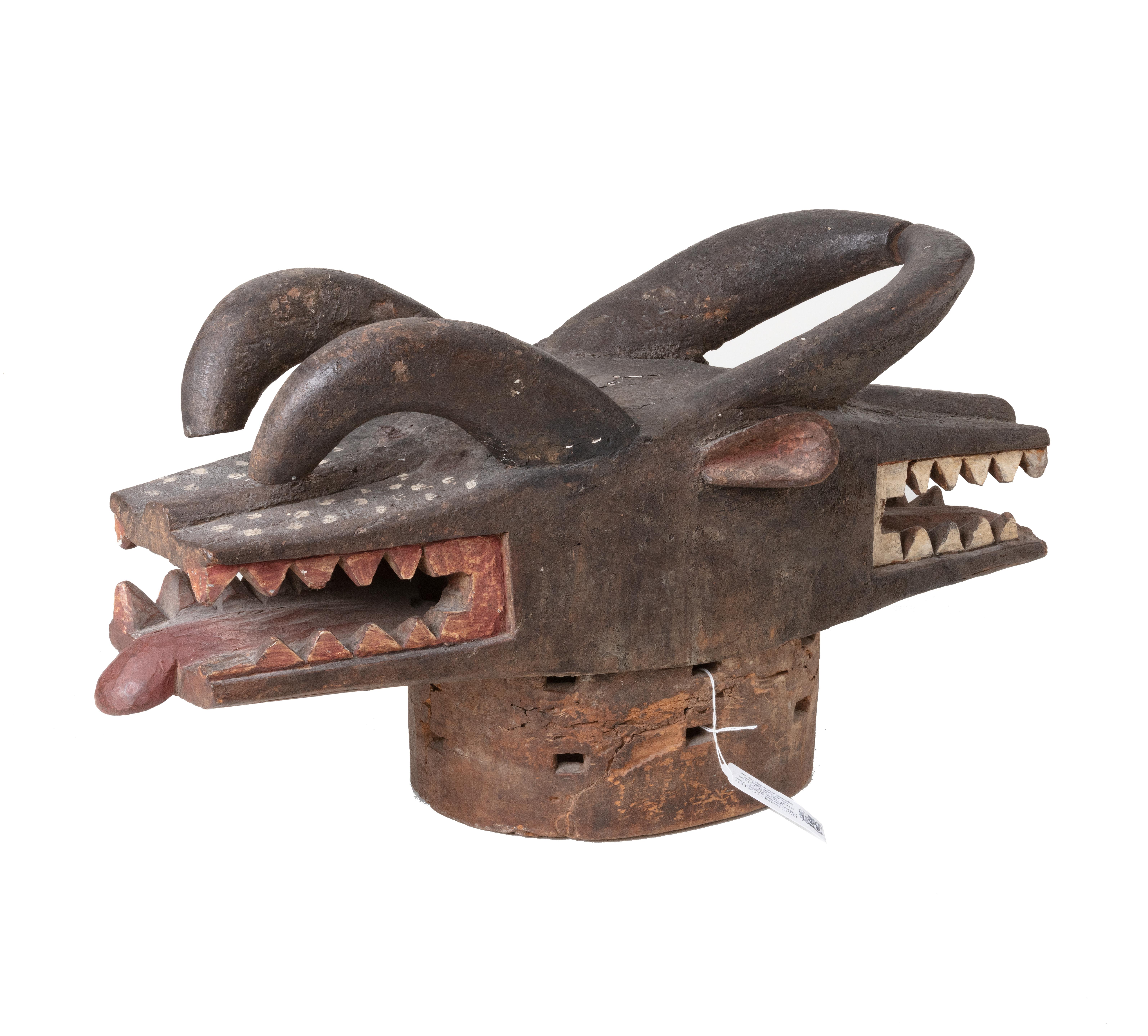 « Masque de paillettes rares/masque de cérémonies de toilette Senufo », bois de la côte ivoire - Sculpture de Unknown