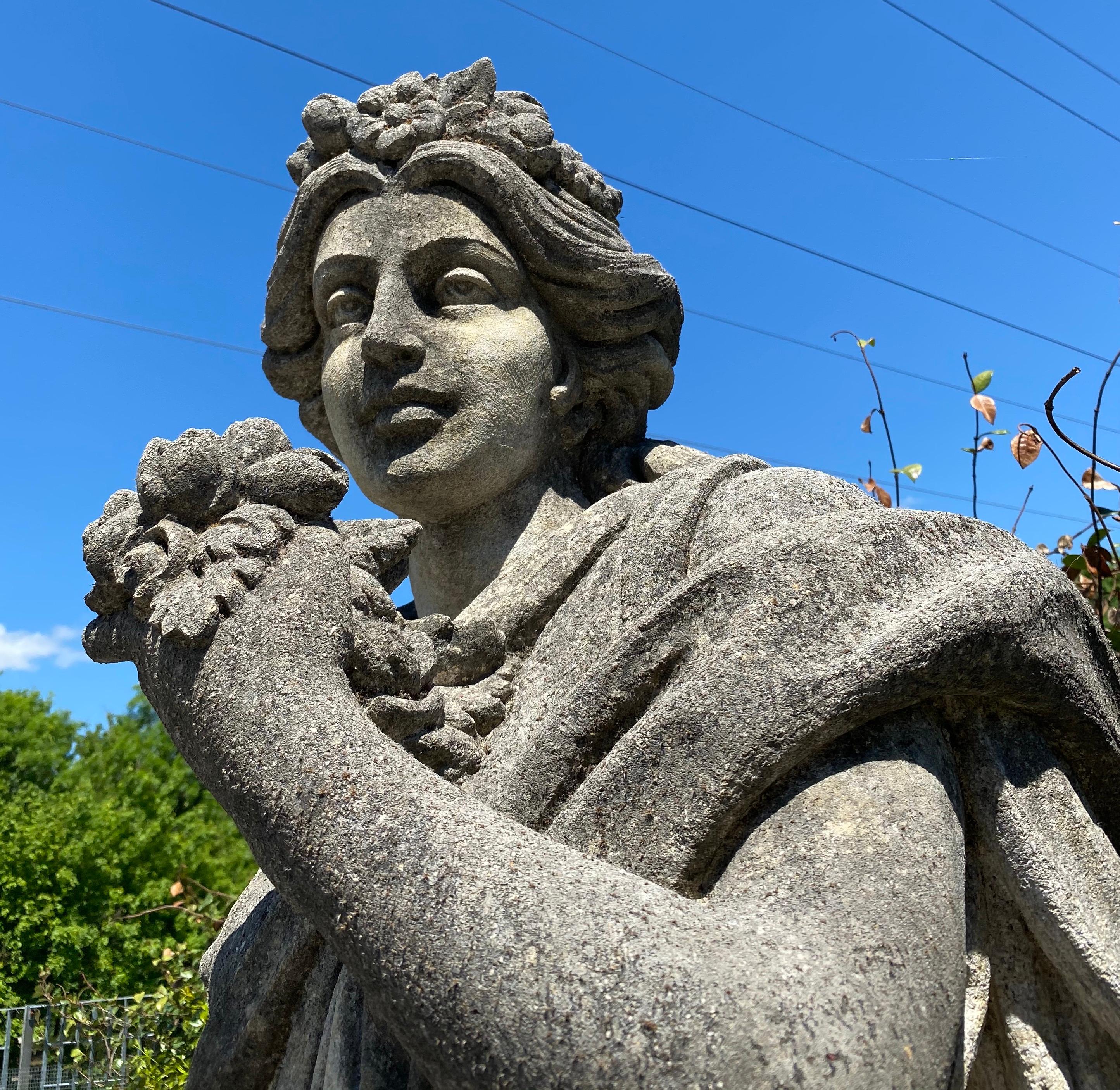 Four Season Extraordinary Set of  Italian Stone Caryatids Sculptures For Sale 9