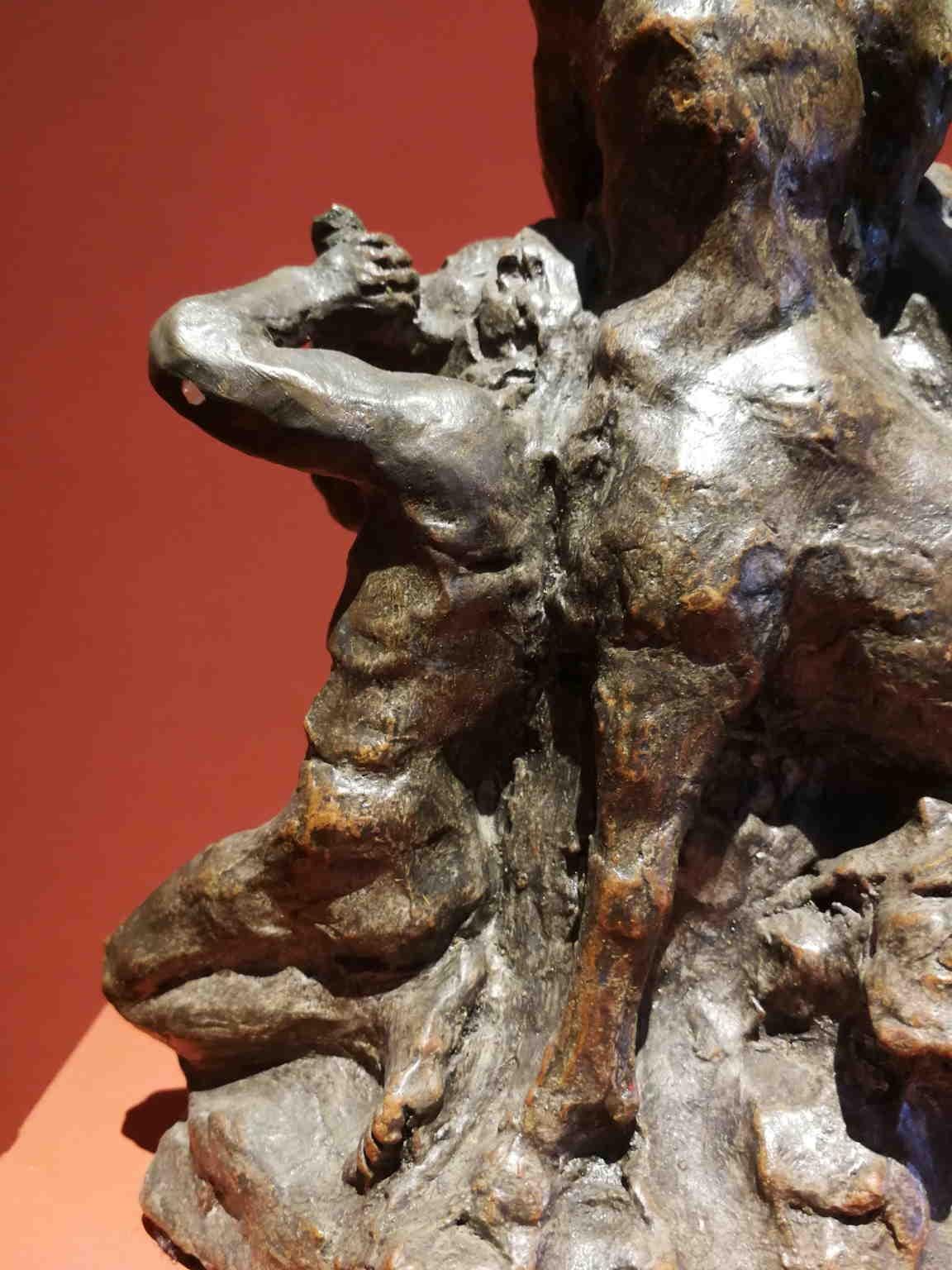 Französische mythologische Kiss-Terrakotta-Statue aus dem 19. Jahrhundert  im Angebot 6