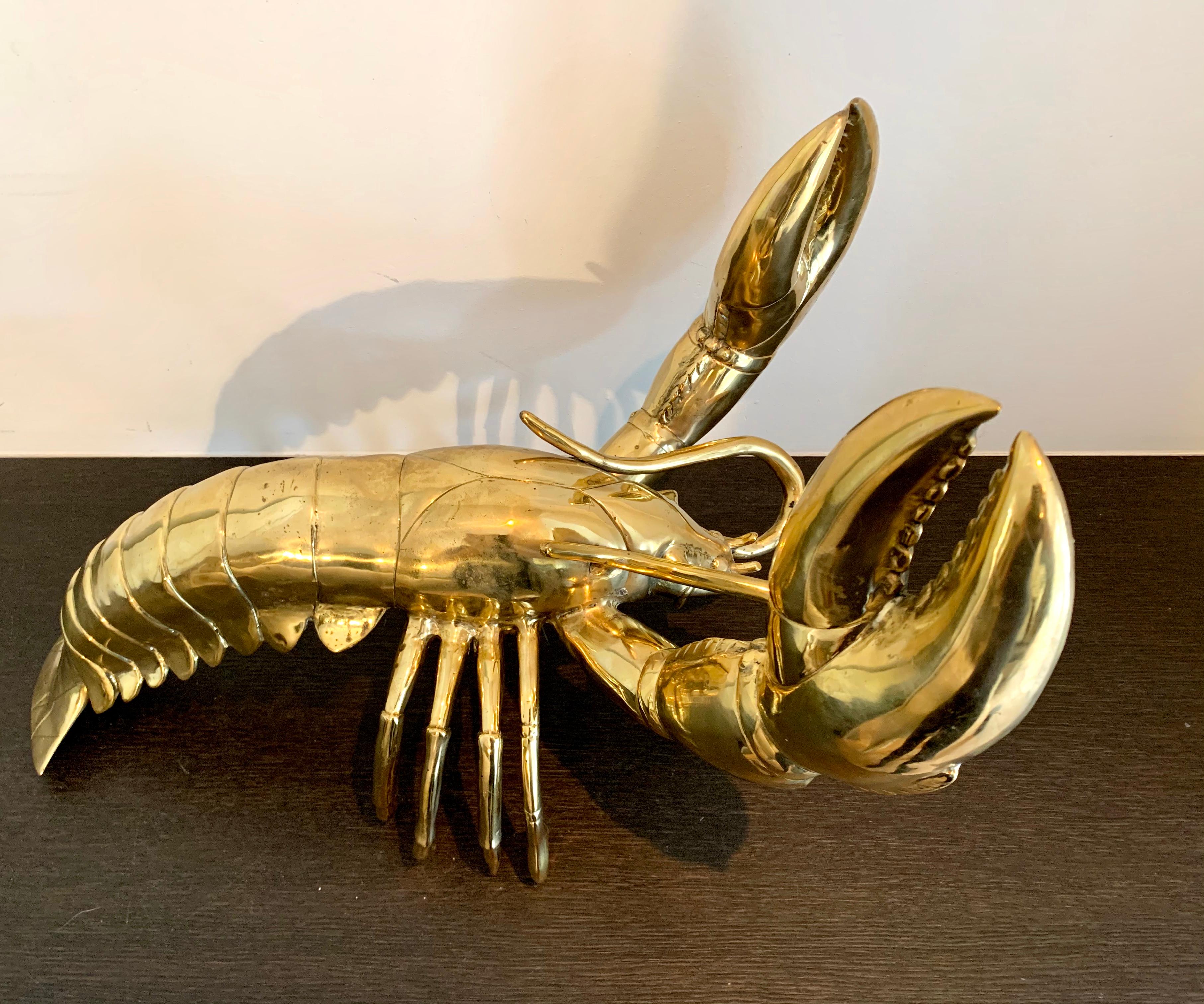 Very large sculpture of a lobster in gilded bronze. The sculpture has a lovely patina and is a real eye-catcher in any interior, it somehow reminds us of Liberace Baroque and pop art sculptures. Ca late 19th early 20th century.

Length 52, width 35,