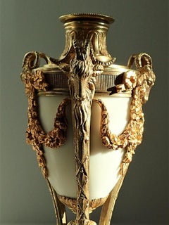 Gorgeous Pair Of Ormolu And White Marble Cassolettes